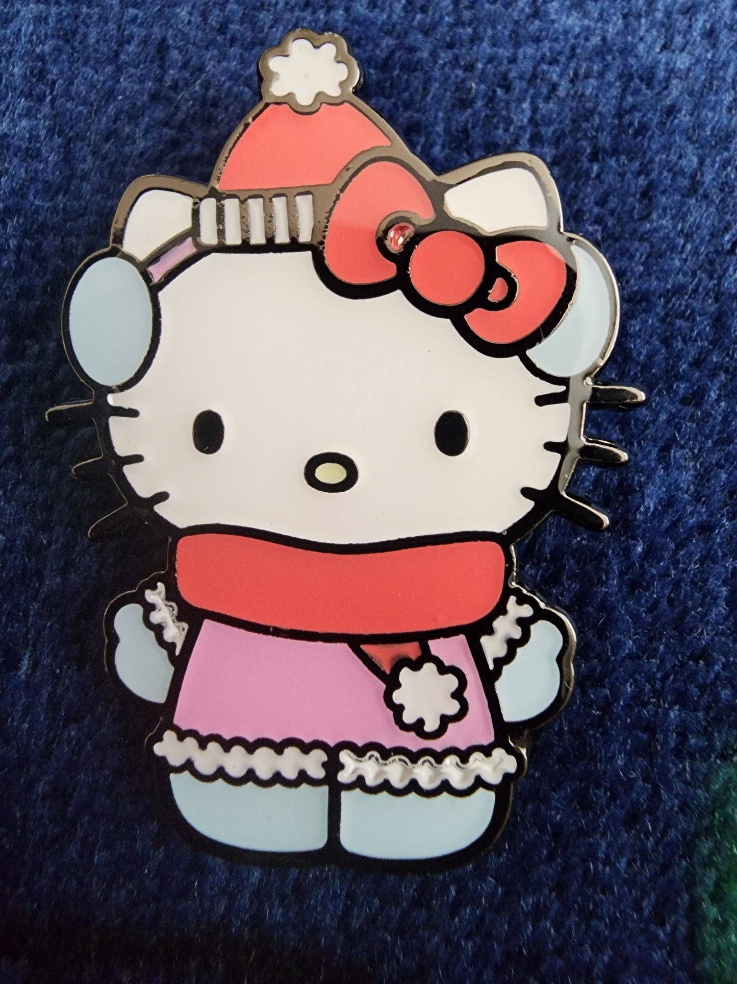 Loungefly Hello Kitty and Friends Winter Outfits Mystery Pins