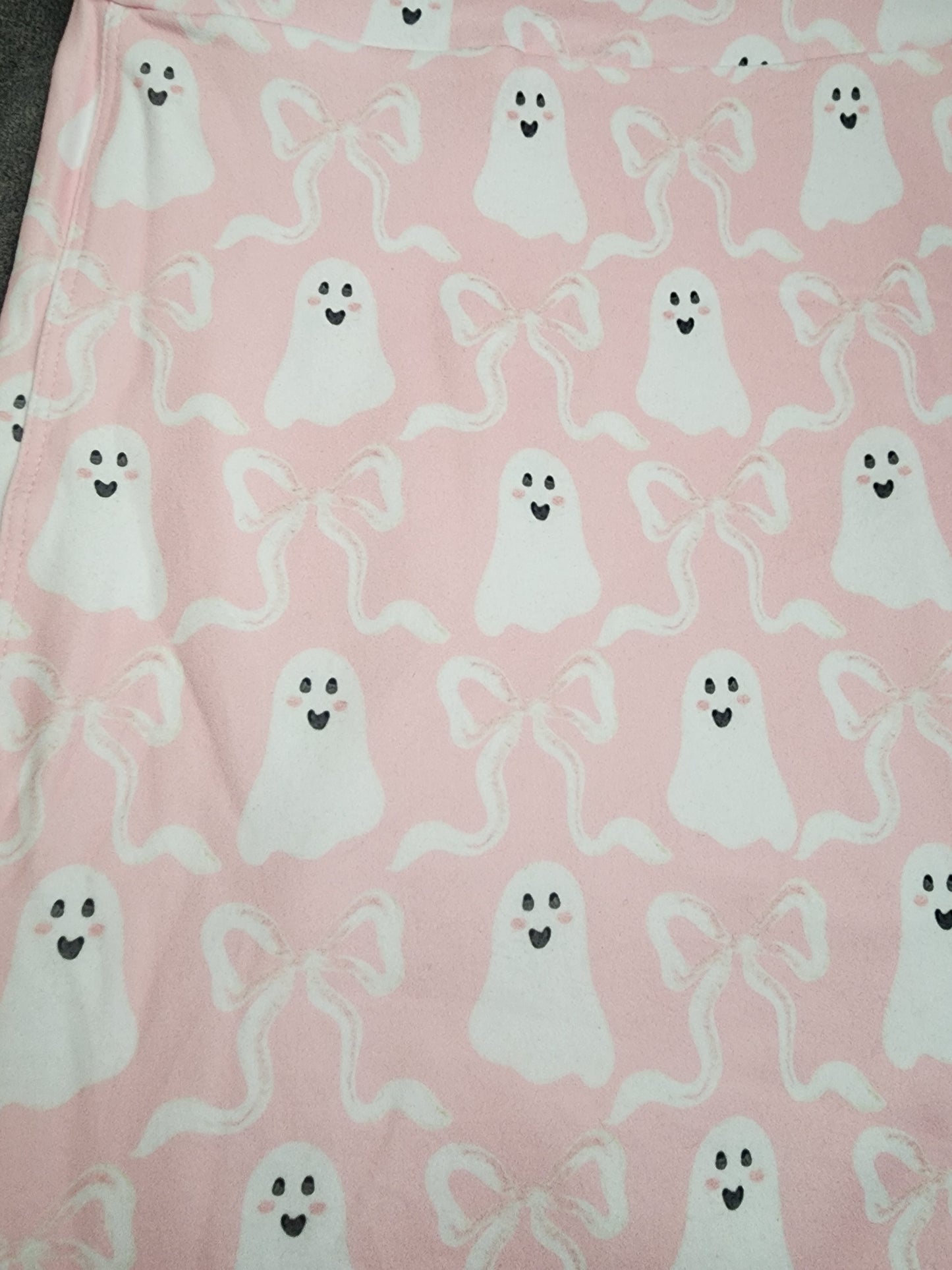 CP Cute Ghosts and Bows Halloween Leggings