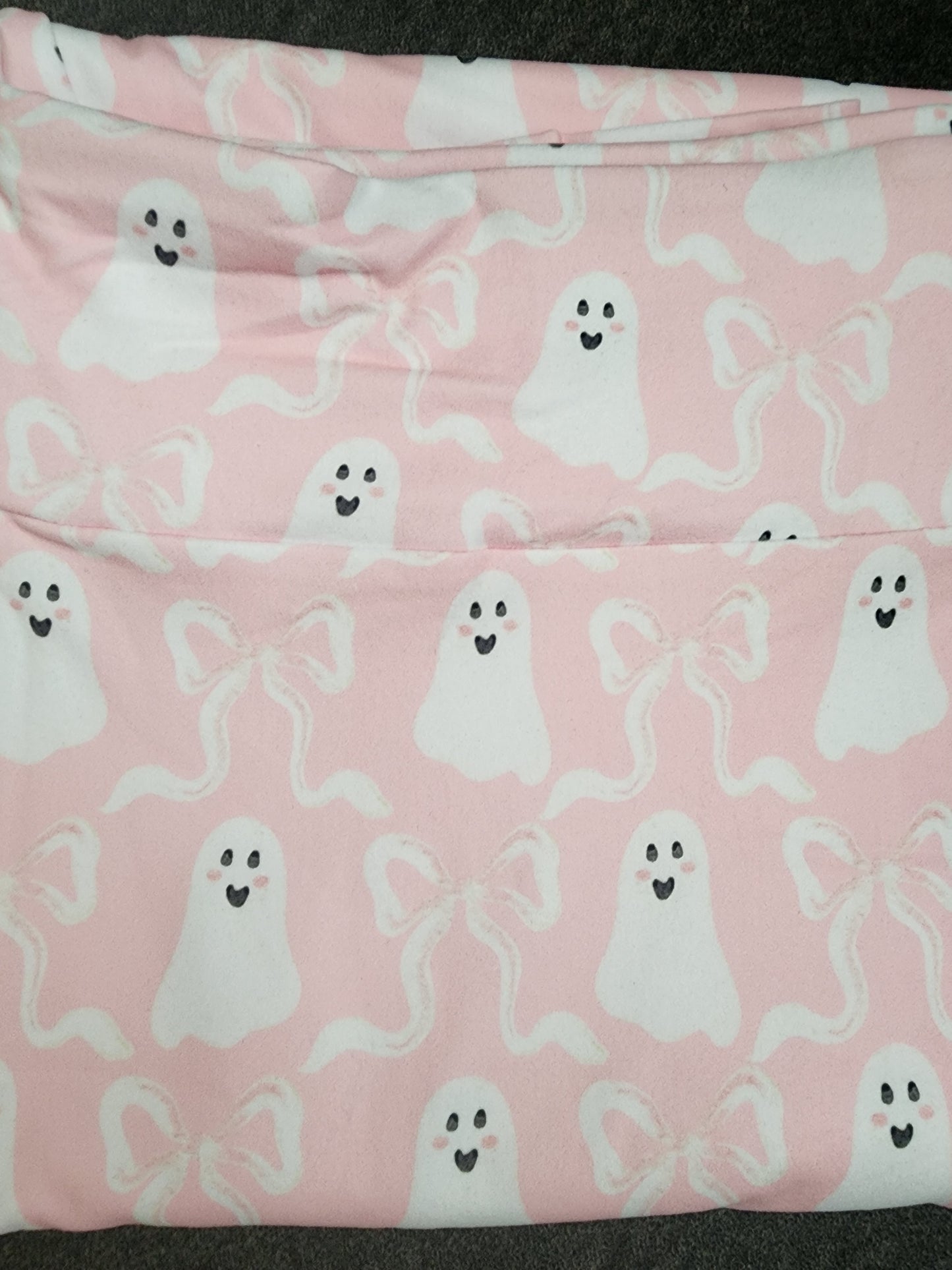 CP Cute Ghosts and Bows Halloween Leggings