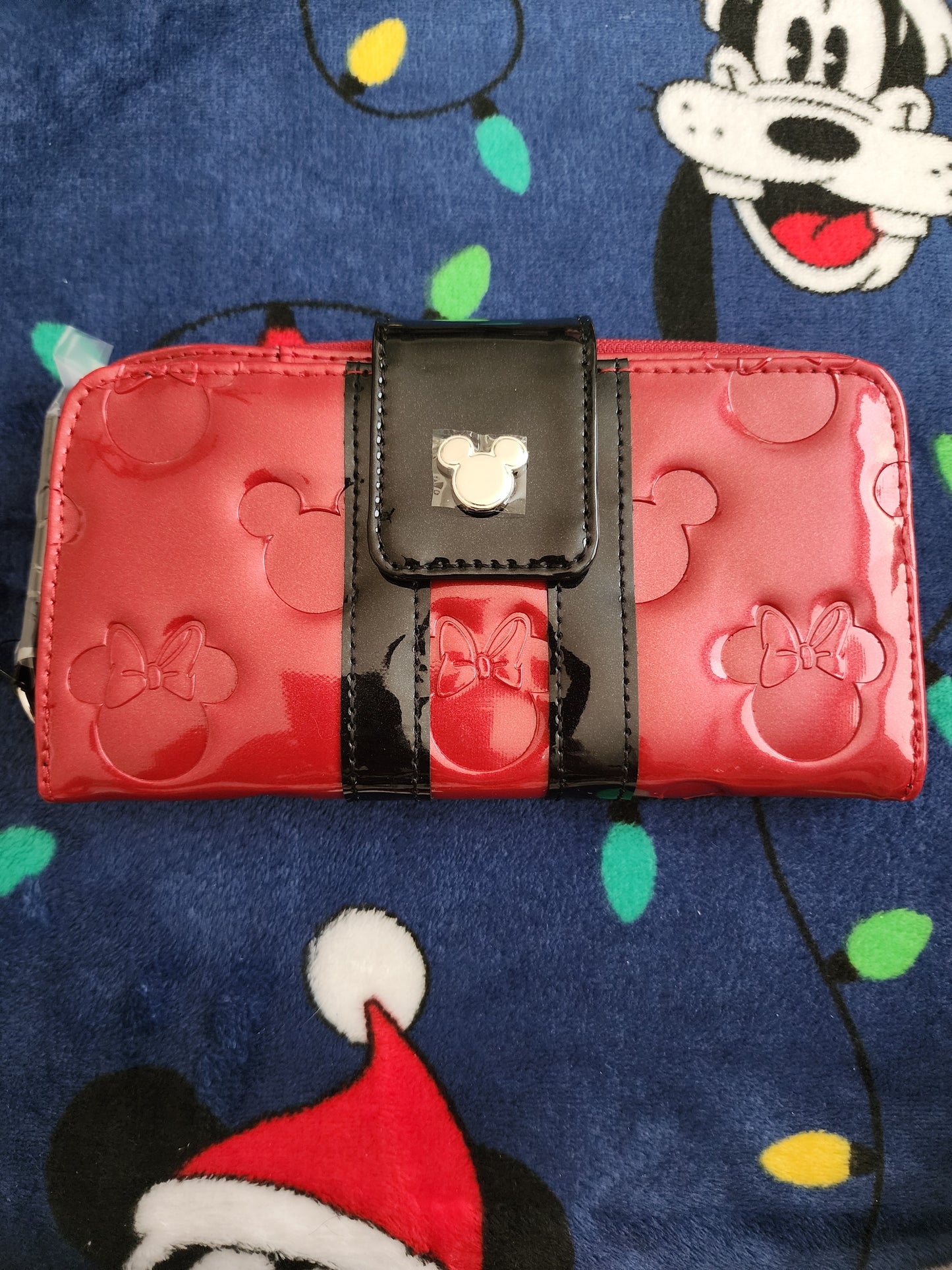 Loungefly Disney Patentleather Embossed Minnie Mouse Wallet