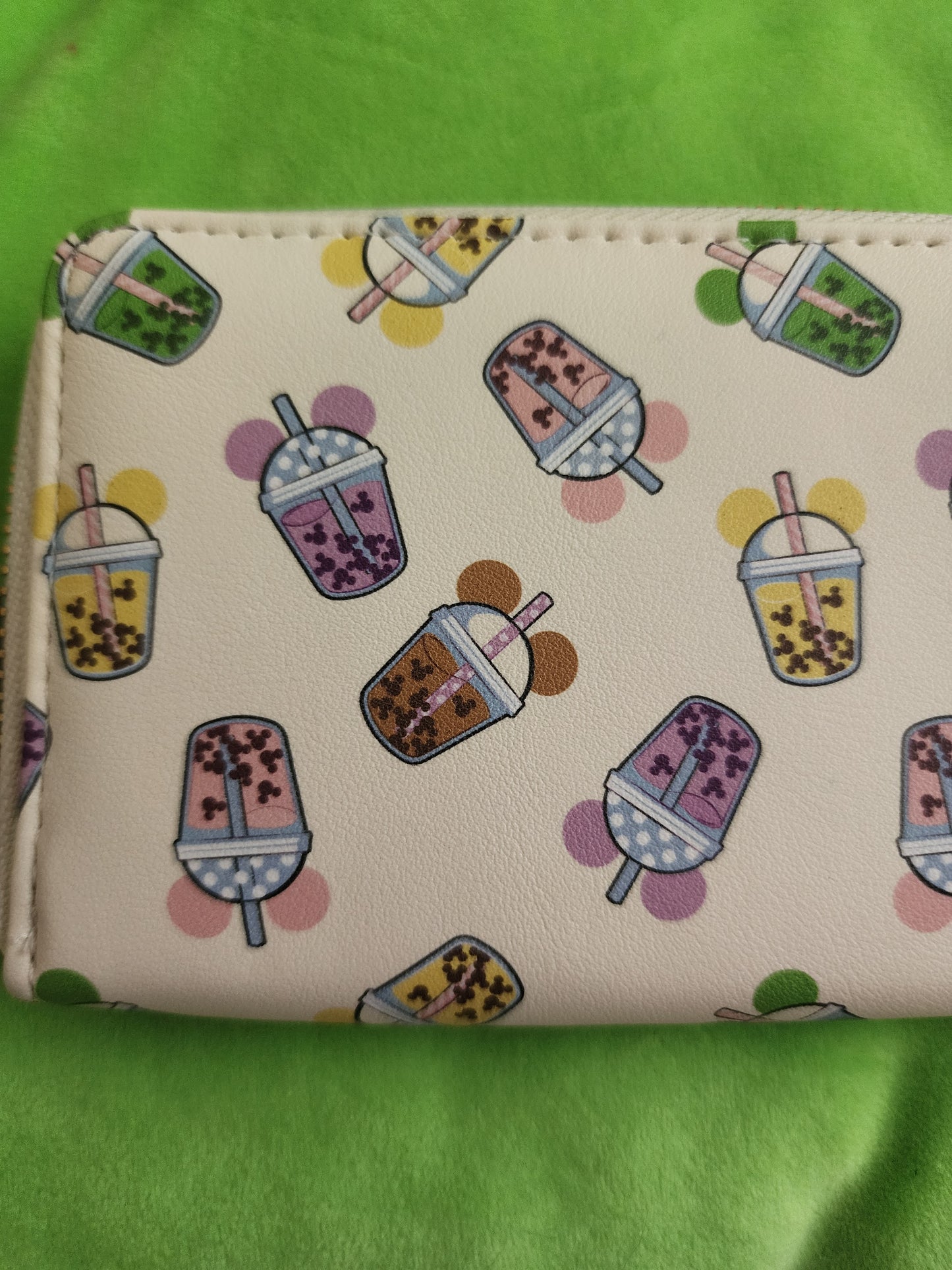 Danielle Nicole Disney Mickey Boba Wallet