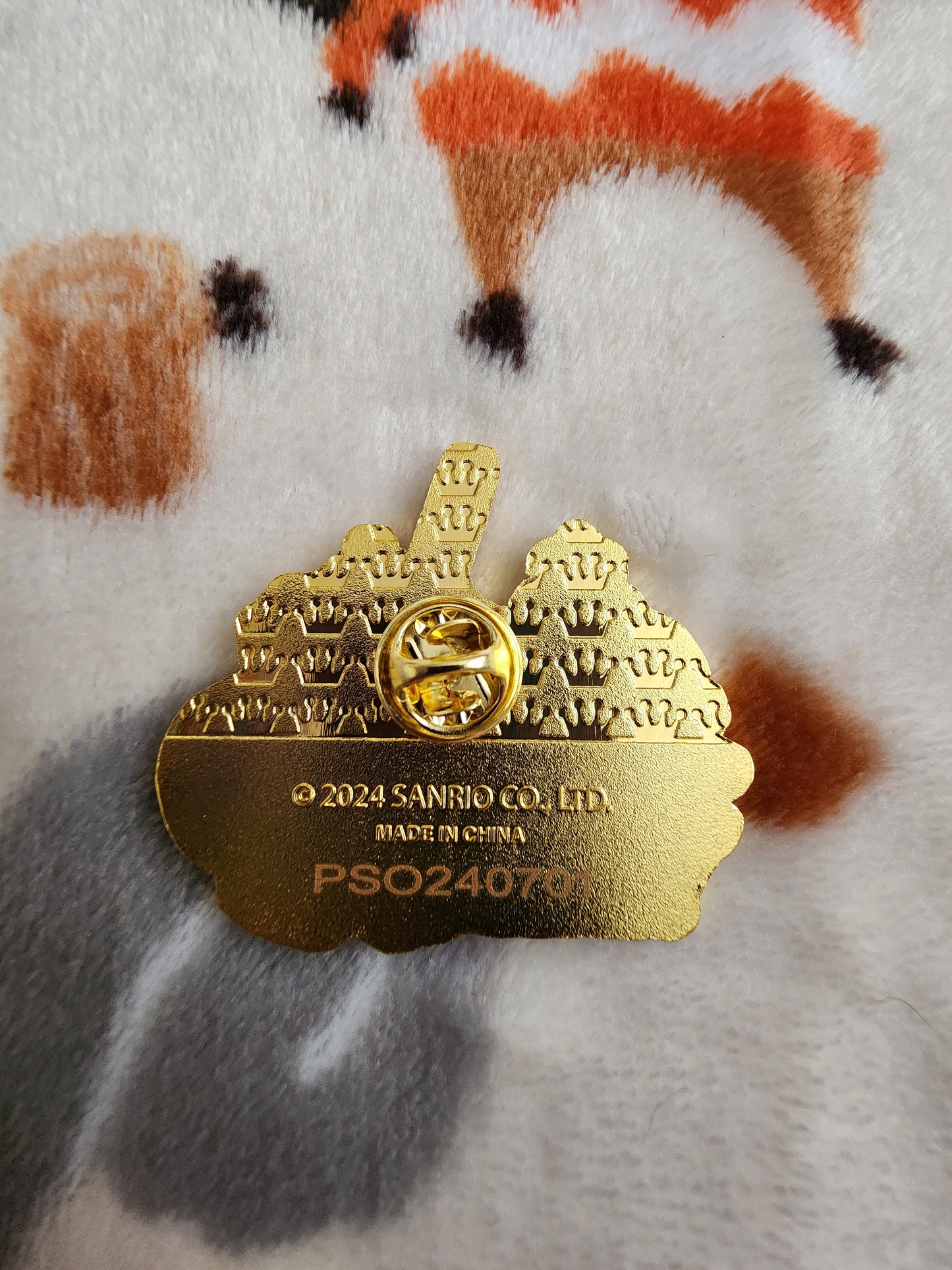 Loungefly Hello Kitty and Friends Holiday Gingerbread House Mystery Pins