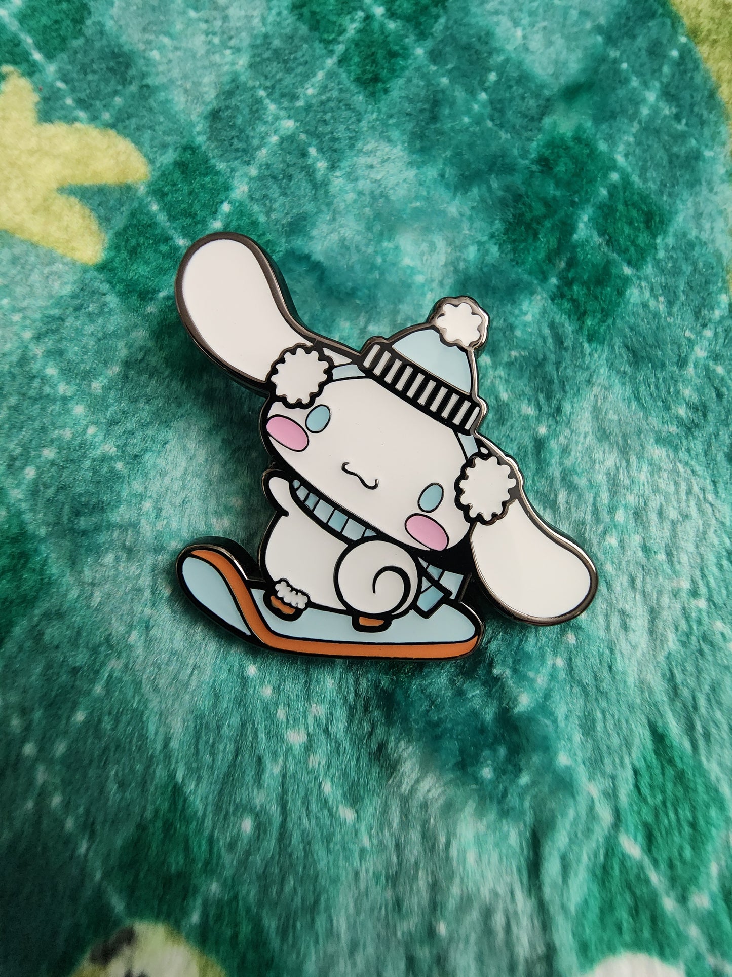 Loungefly Hello Kitty and Friends Skiing Mystery Pins