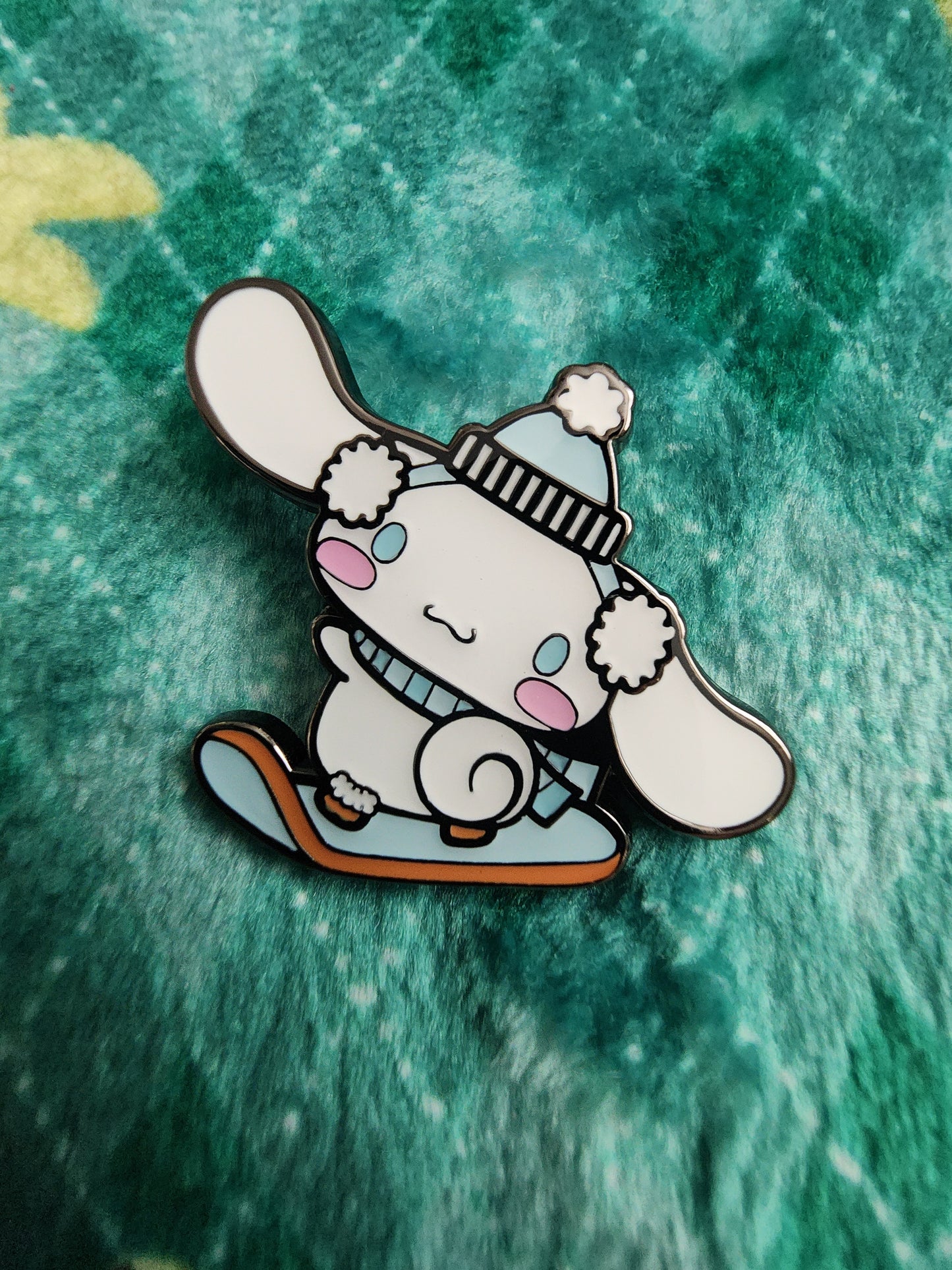 Loungefly Hello Kitty and Friends Skiing Mystery Pins