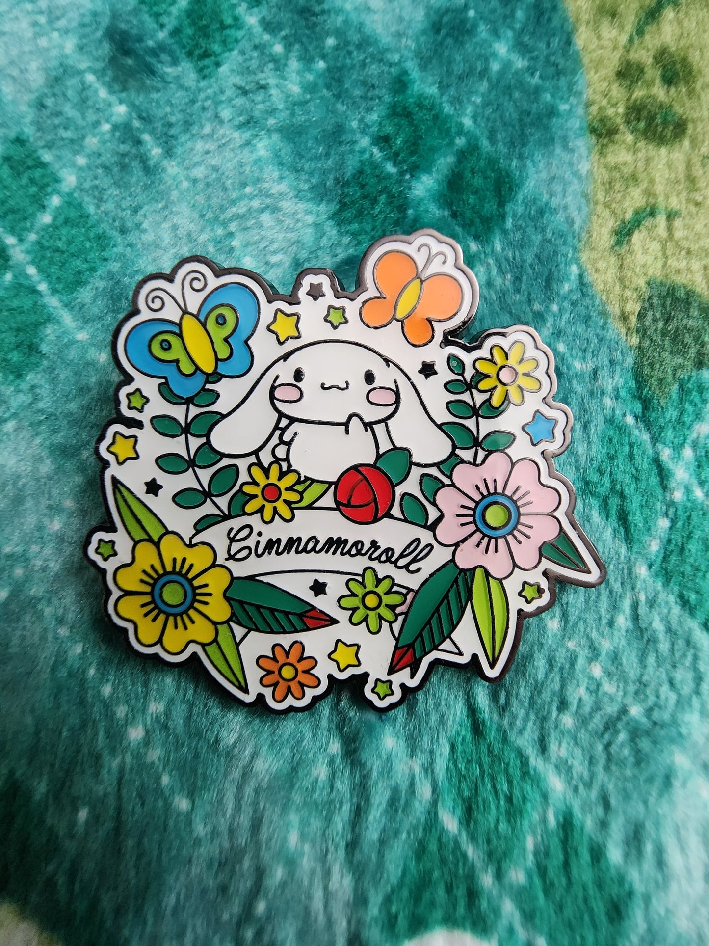 Loungefly Hello Kitty and Friends Floral Tattoo Mystery Pins