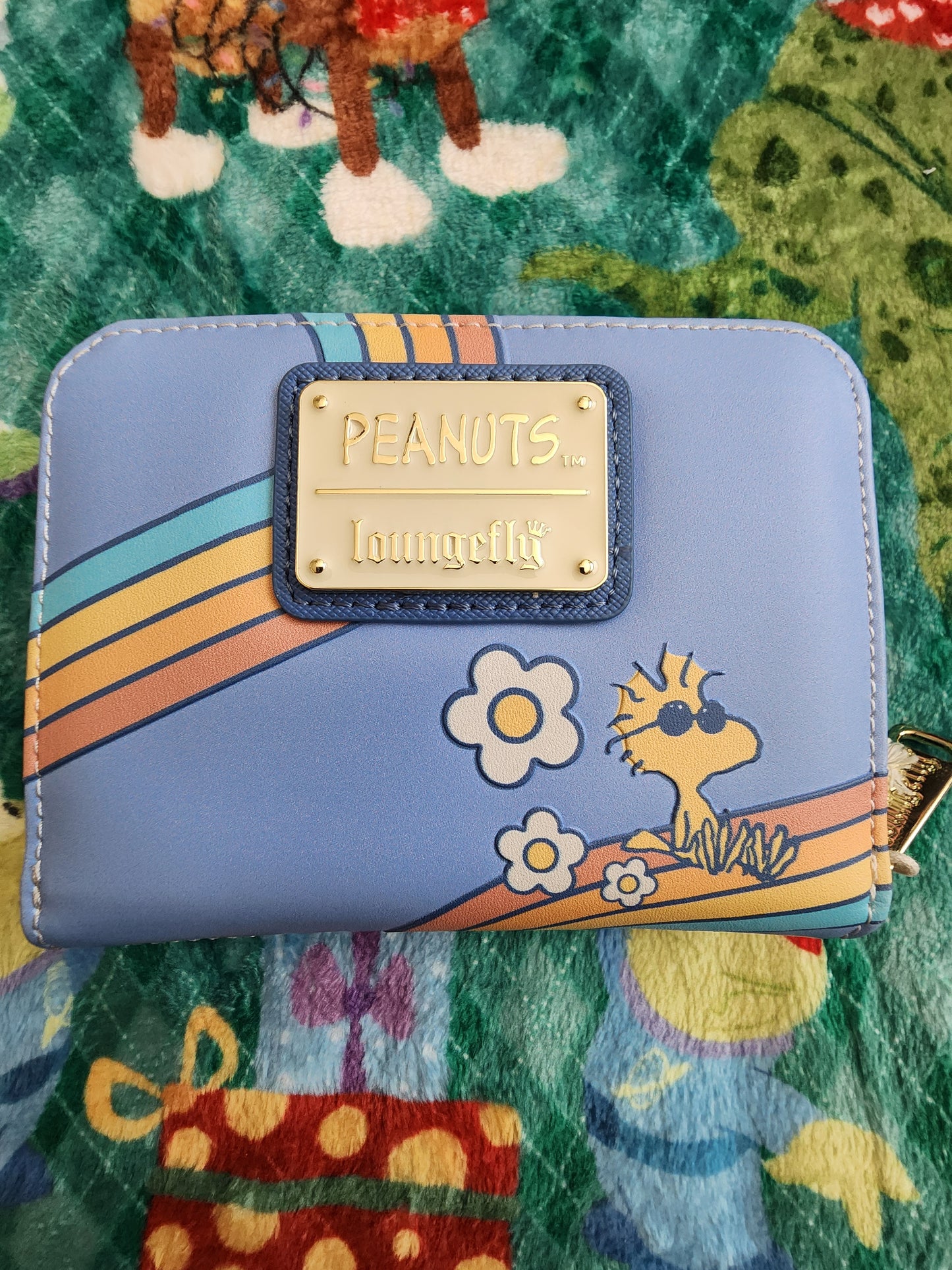 Loungefly Peanuts Snoopy Groovy Wallet