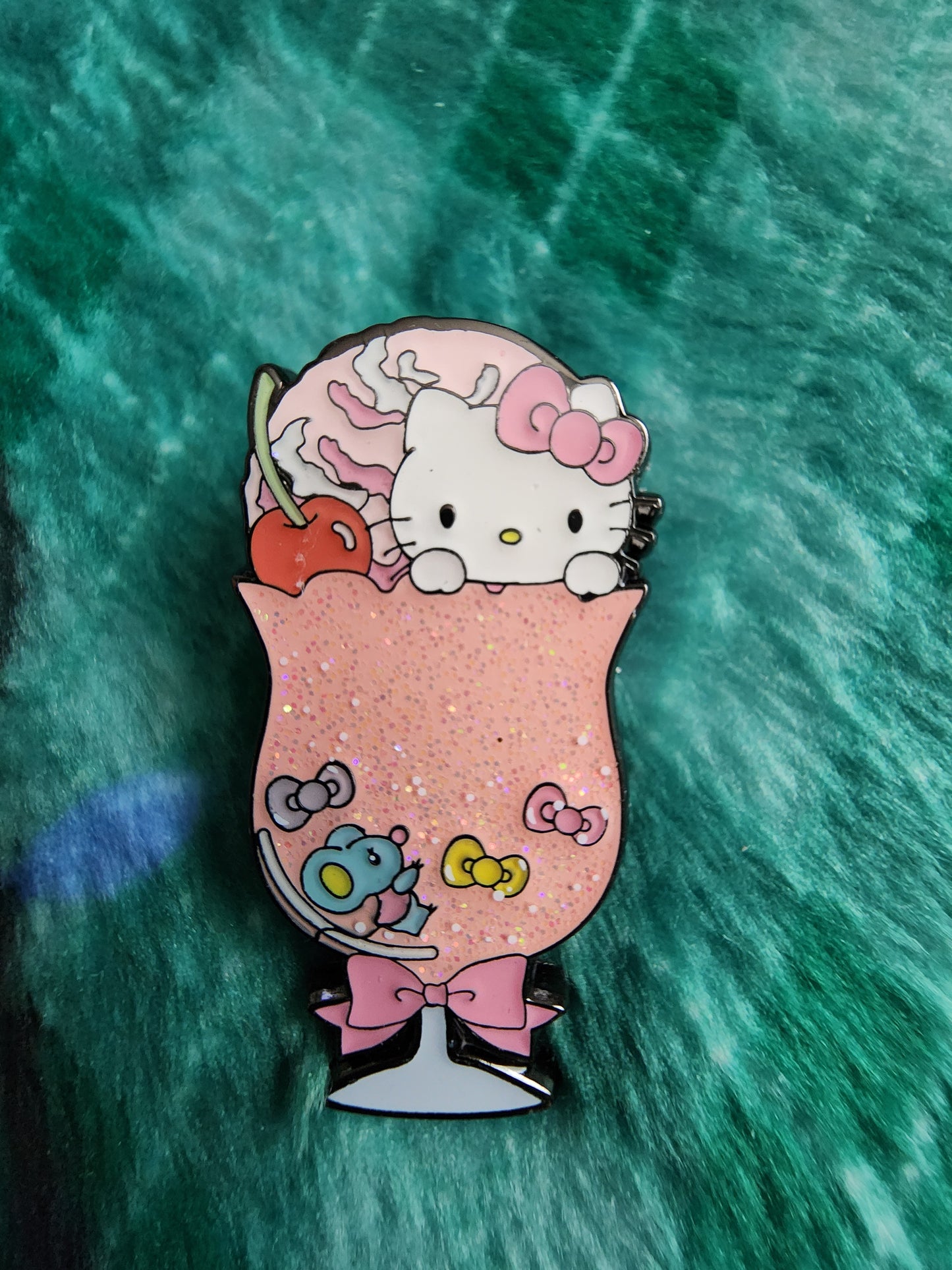 Loungefly Hello Kitty and Friends Fruit Drink Mystery Pins