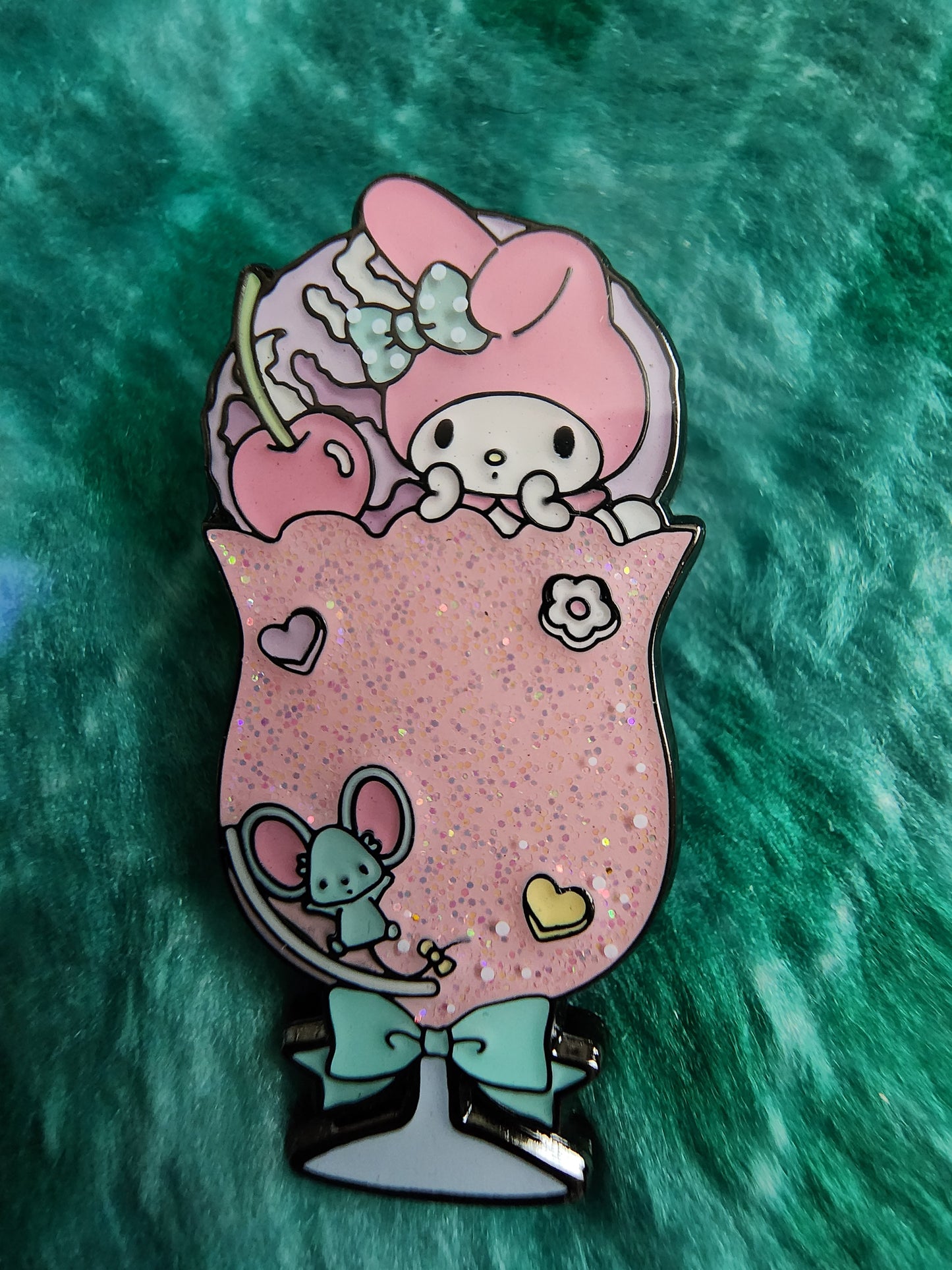 Loungefly Hello Kitty and Friends Fruit Drink Mystery Pins