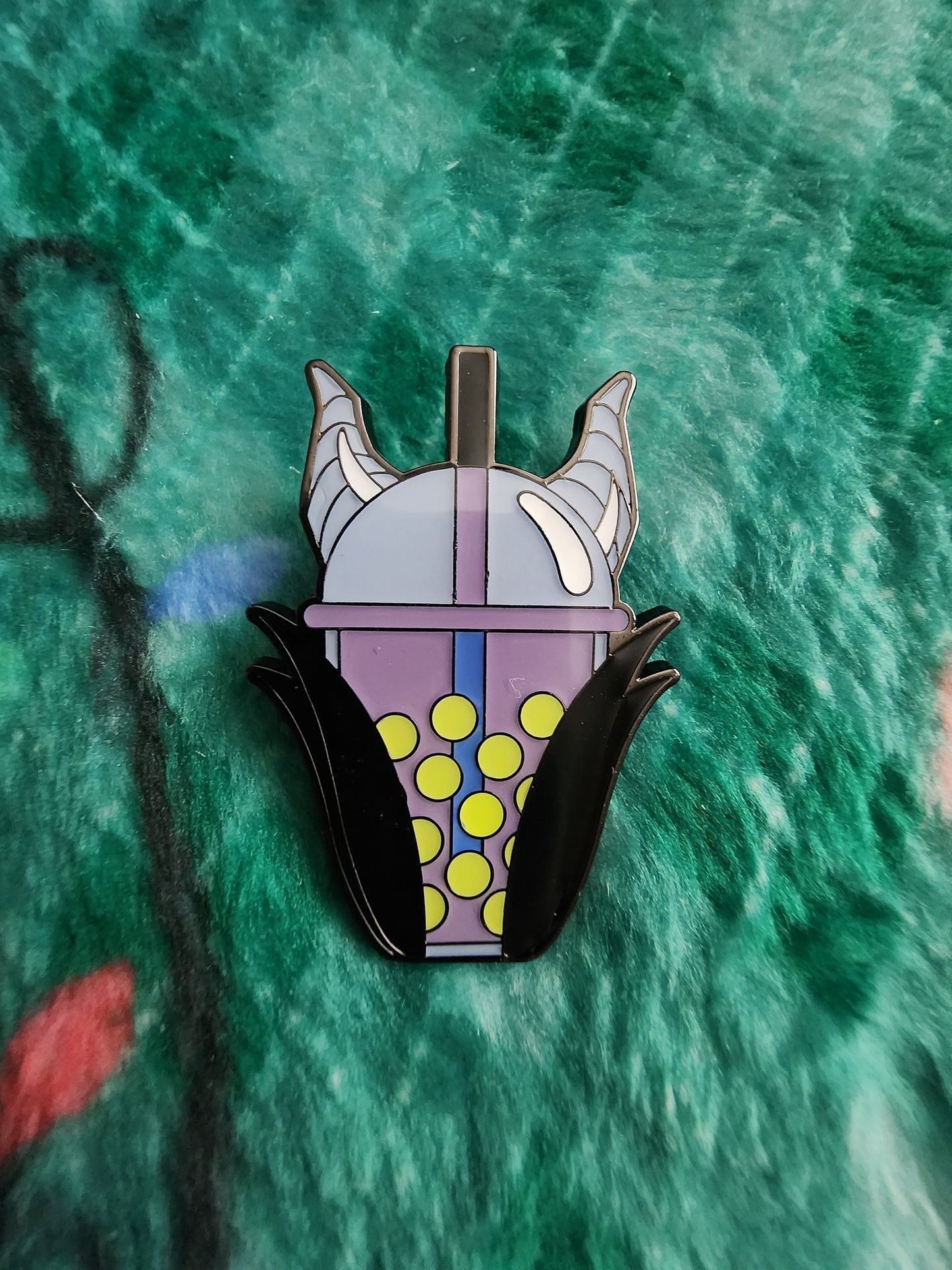 Loungefly Disney Villains Drink Mystery Pins