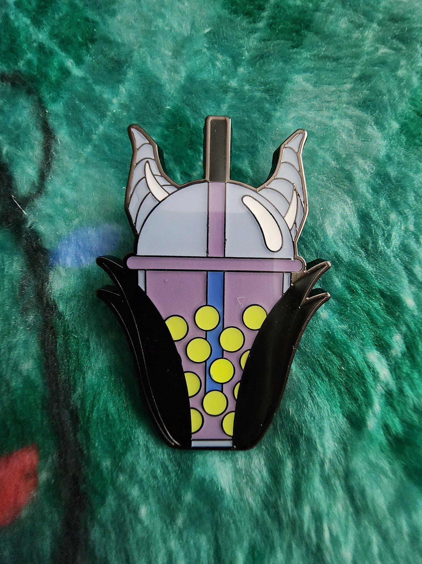 Loungefly Disney Villains Drink Mystery Pins