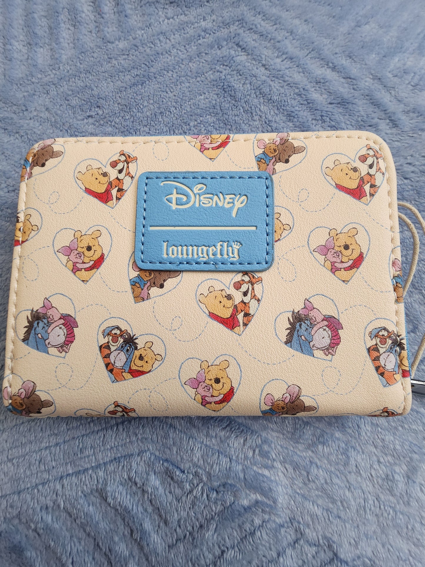 Loungefly Disney Winnie the Pooh and Friends Hugs and Hearts Wallet