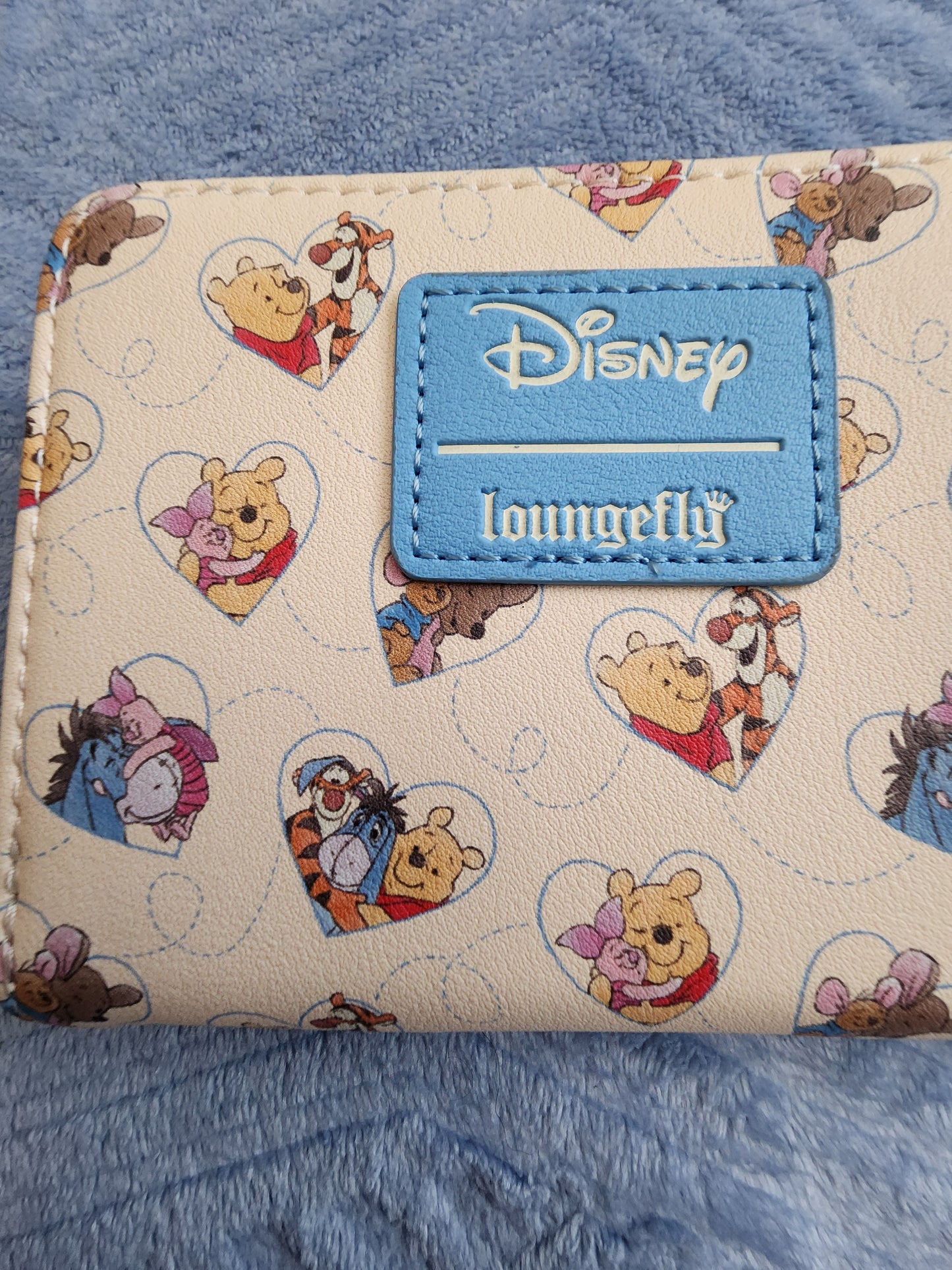 Loungefly Disney Winnie the Pooh and Friends Hugs and Hearts Wallet