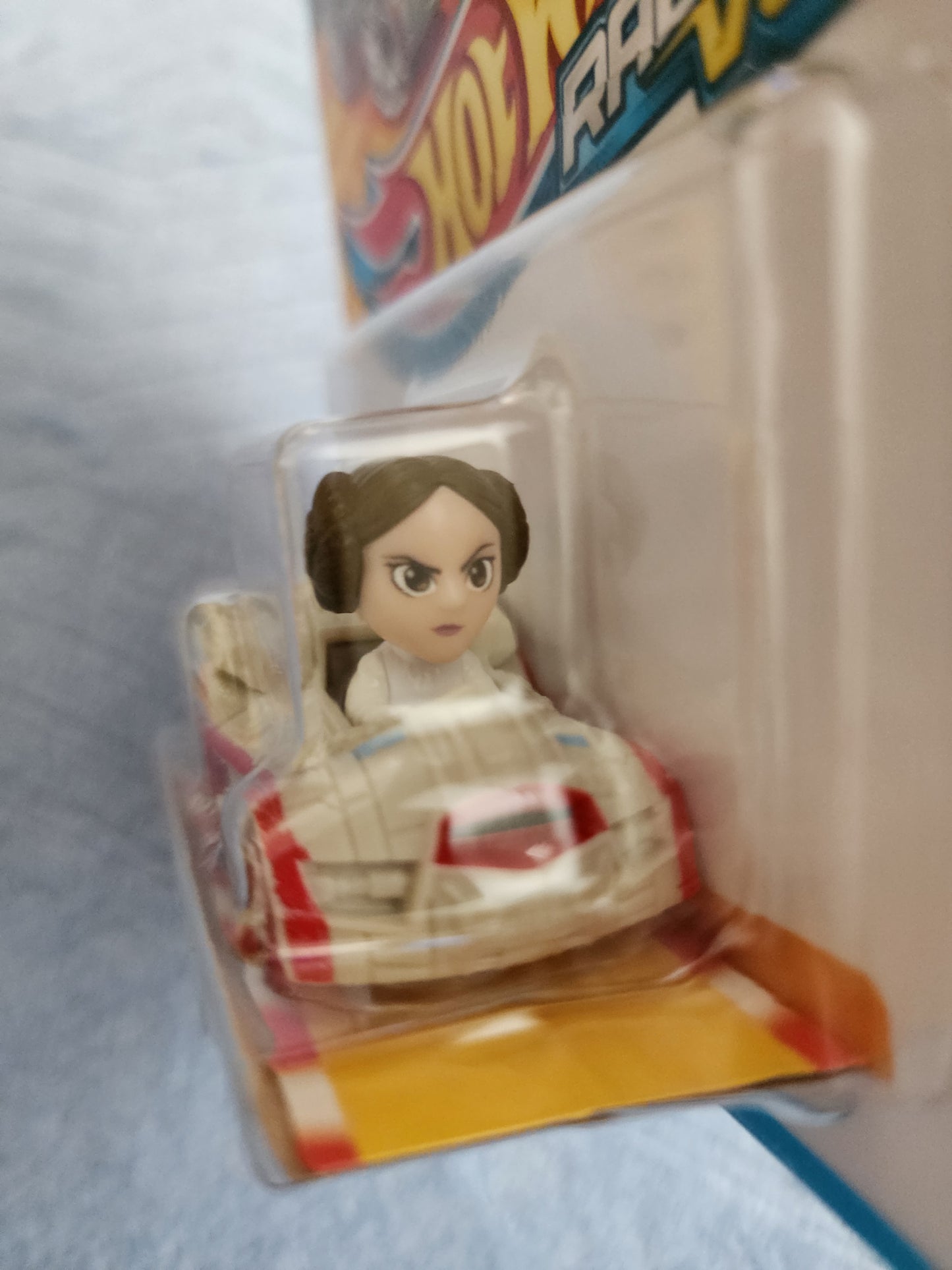 Hot Wheels Racer Verse Princess Leia Car