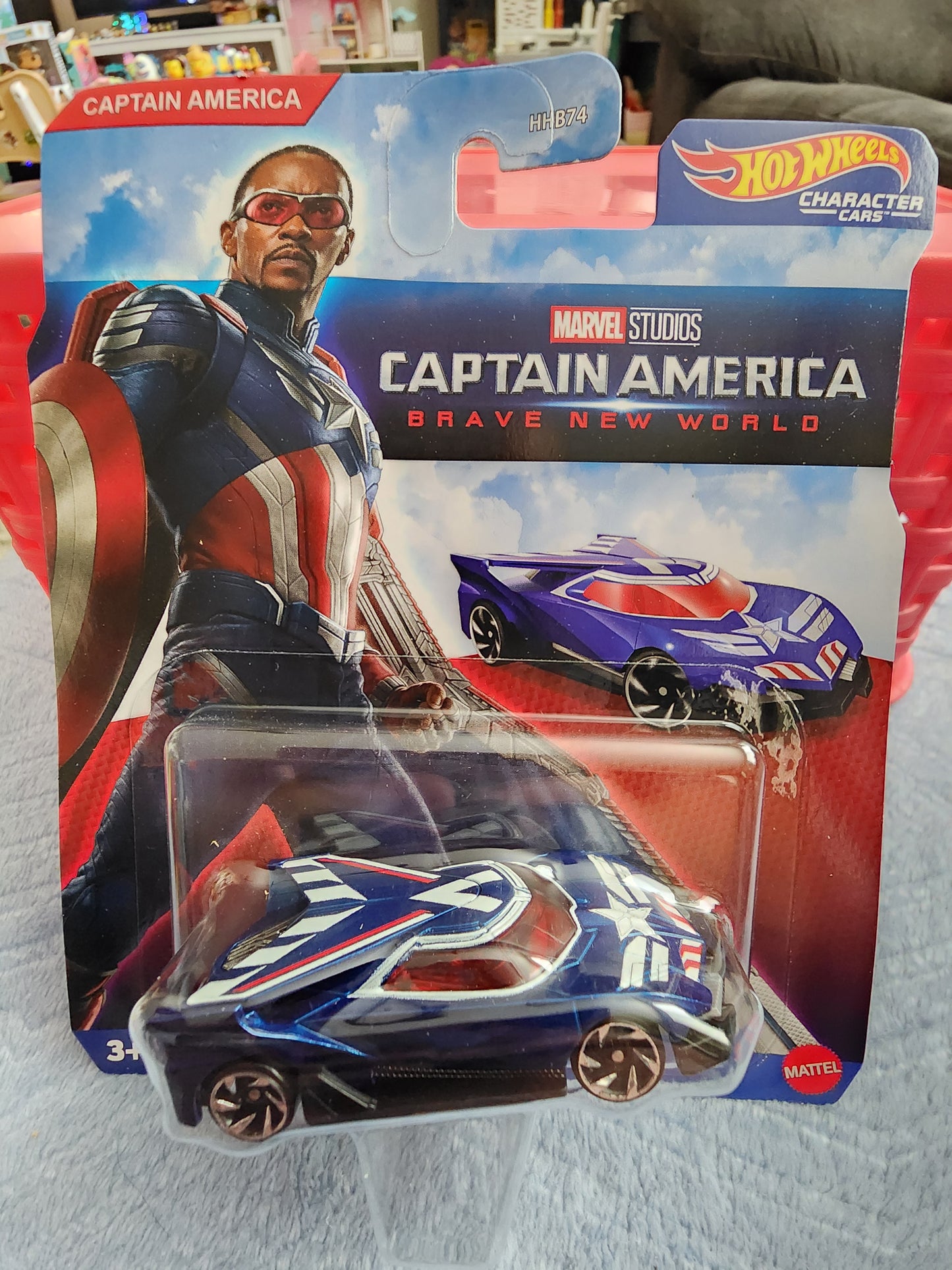 Hot Wheels Disney Marvel Captain America Car