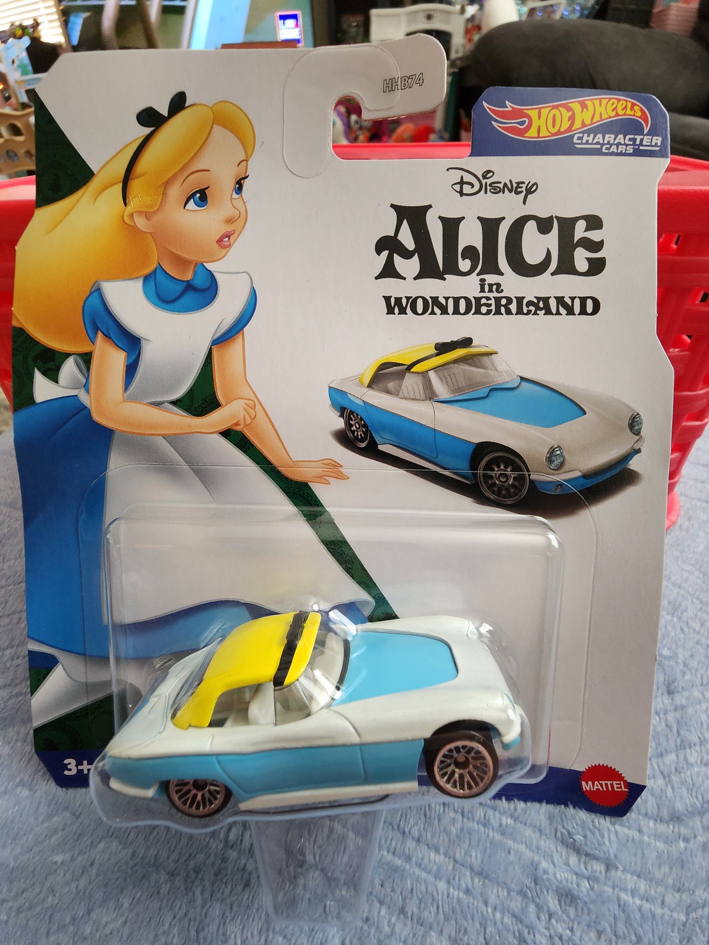 Hot Wheels Disney Alice in Wonderland Car