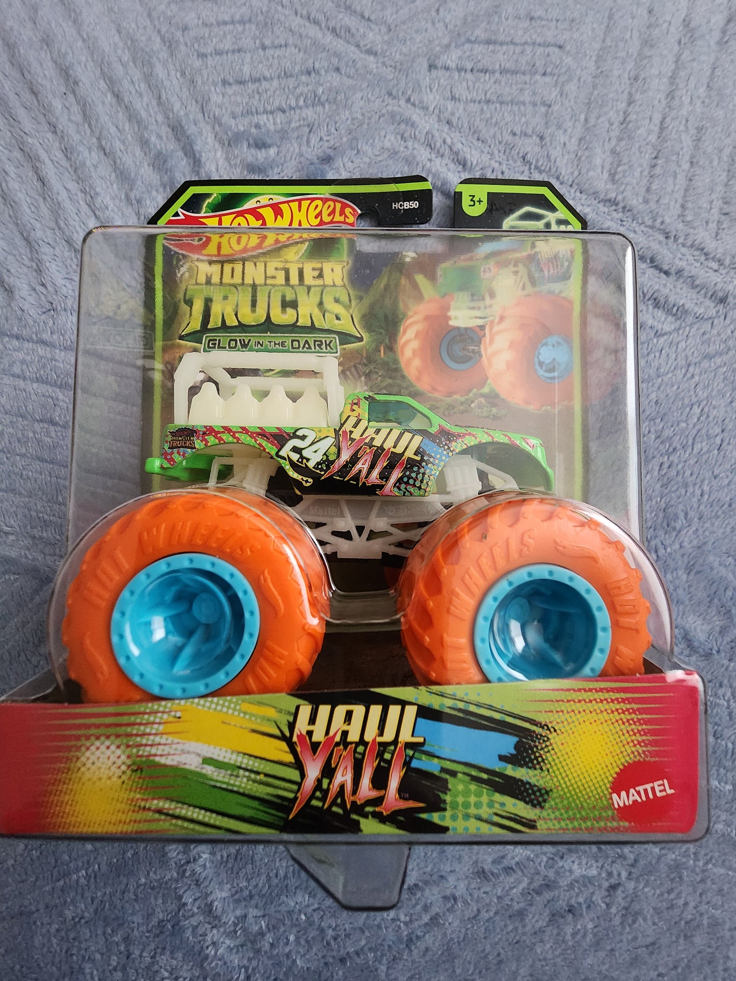 Hot Wheels Glows in the Dark Monster Trucks