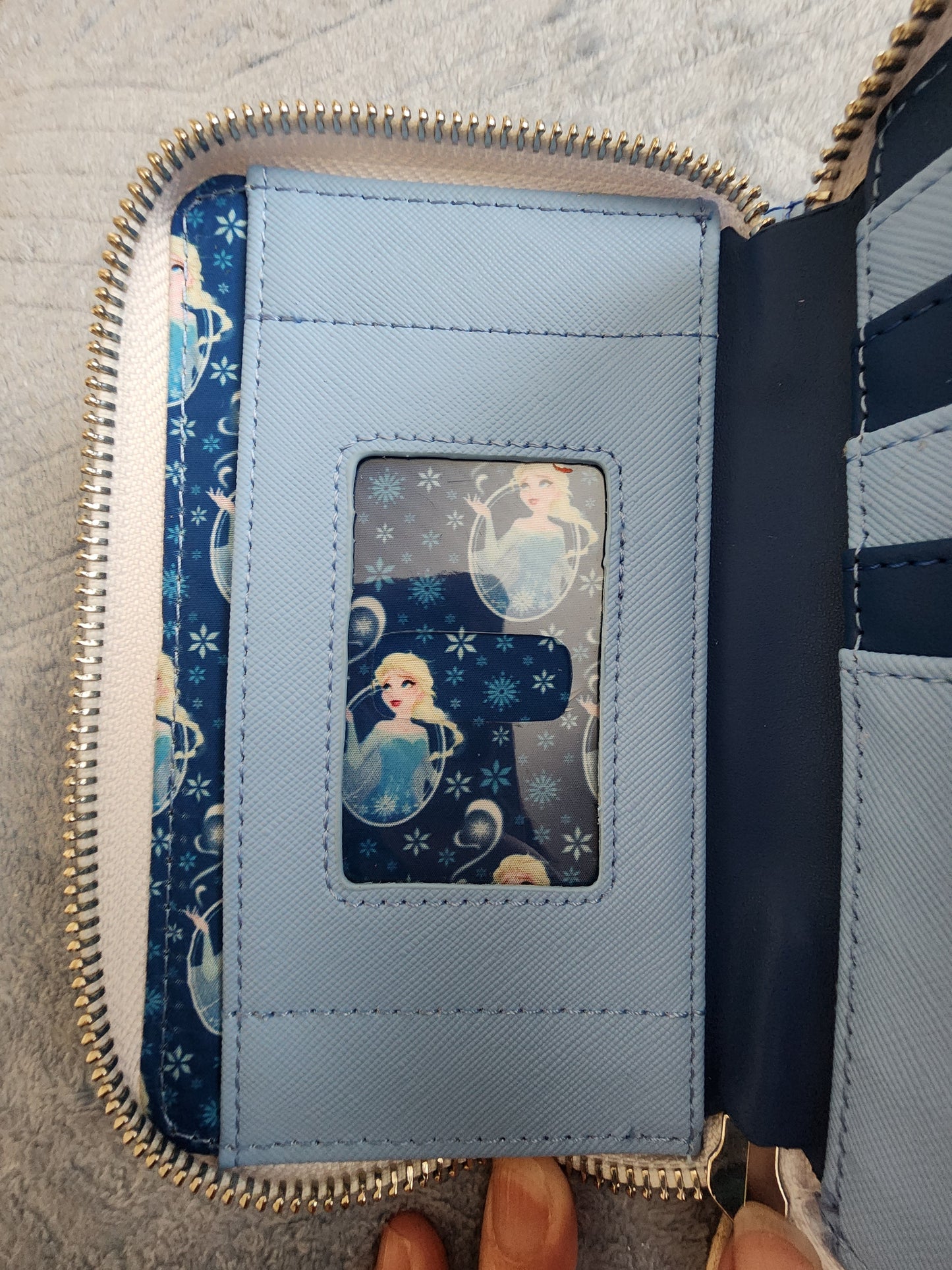 Loungefly Disney Frozen Elisa Exclusive Wallet