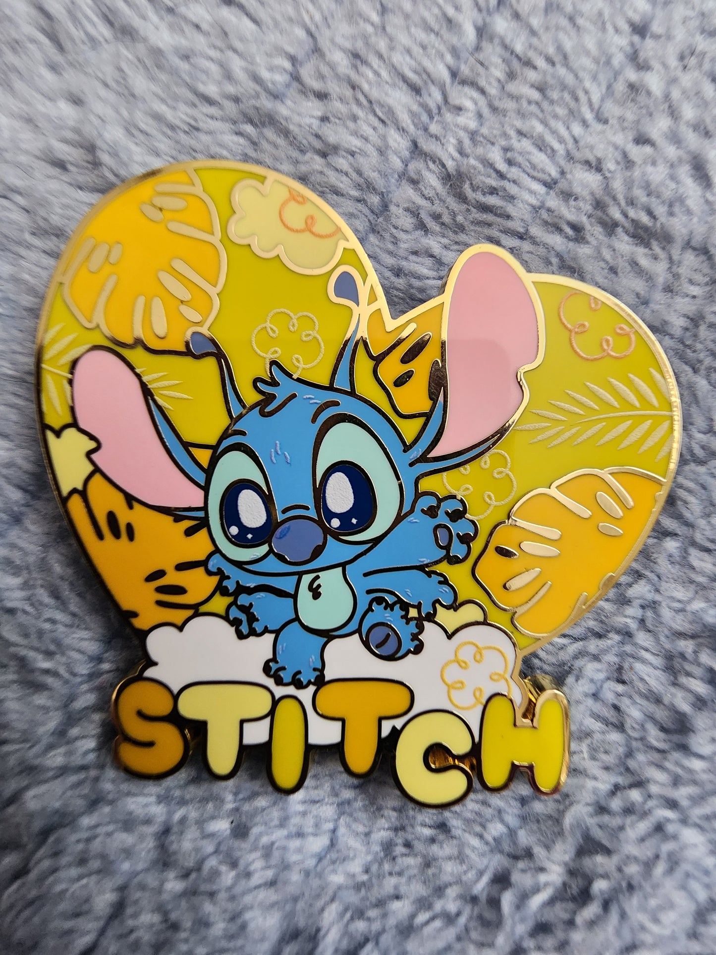 Our Universe Disney Baby Stitch Mystery Pins