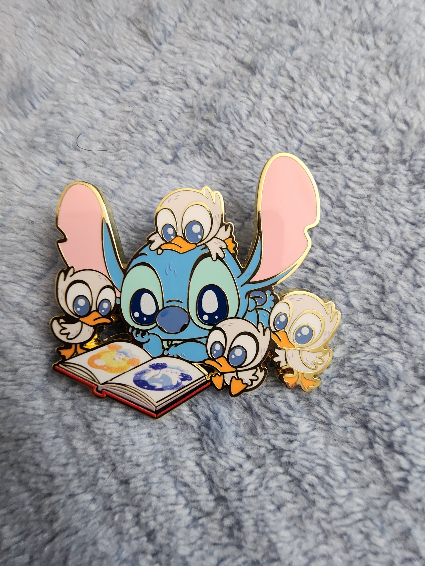 Our Universe Disney Baby Stitch Mystery Pins