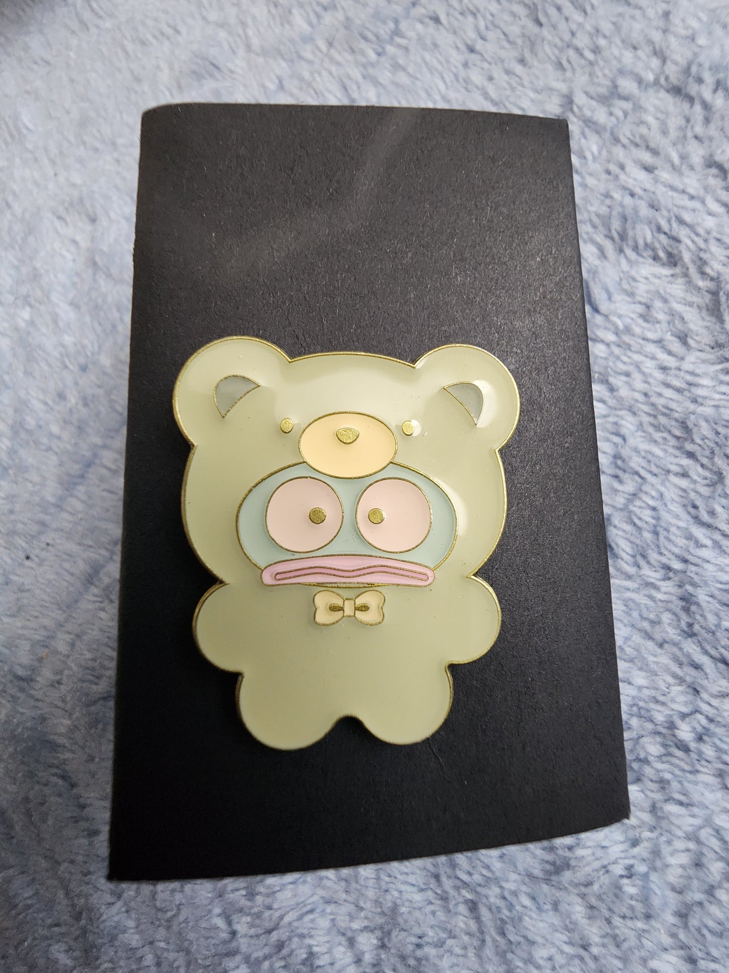 Hello Kitty and Friends Latte Bear Mystery Pins