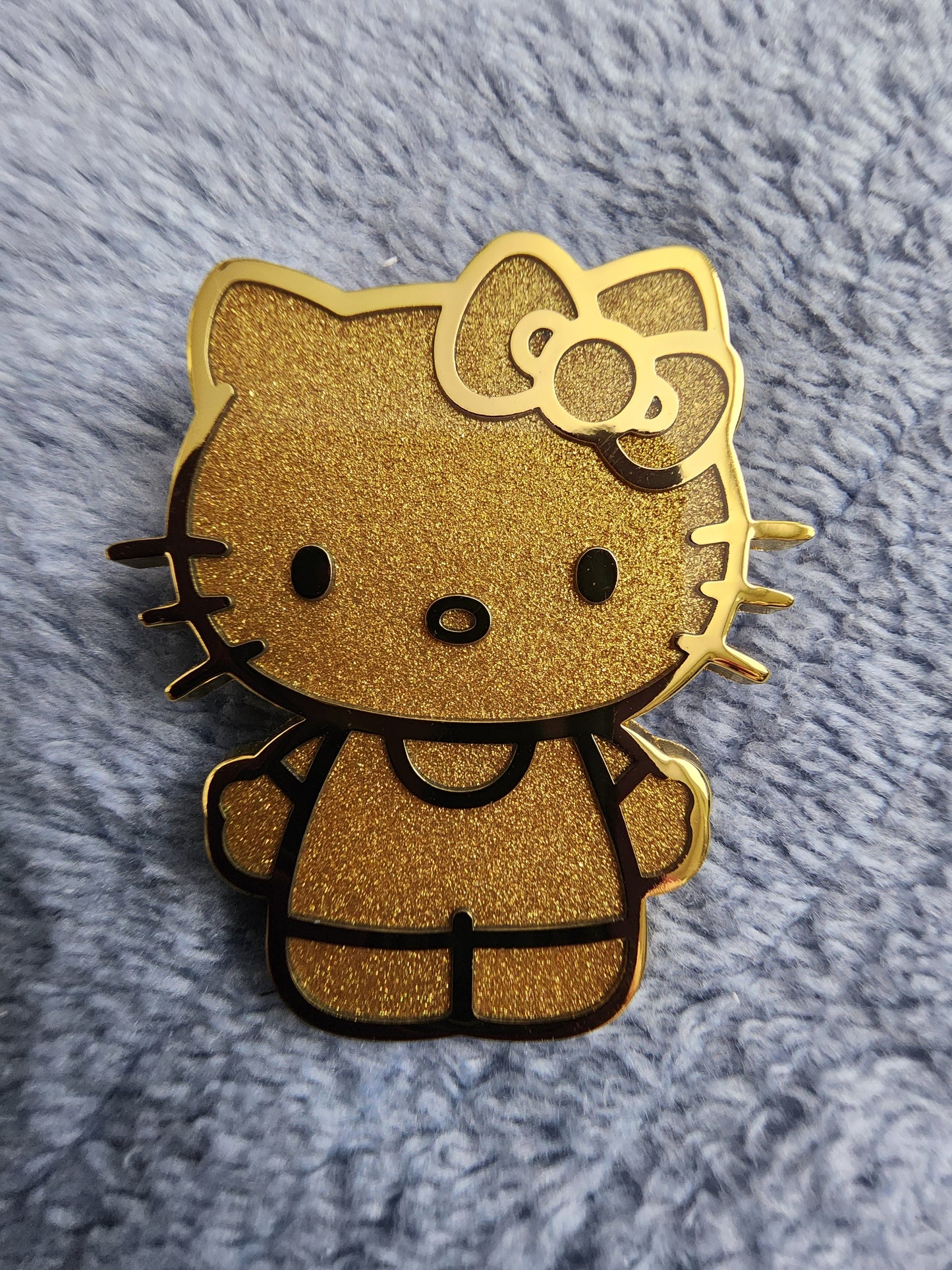 Loungefly Hello Kitty and Friends 50th Anniversary Gold Chaser Mystery Pin