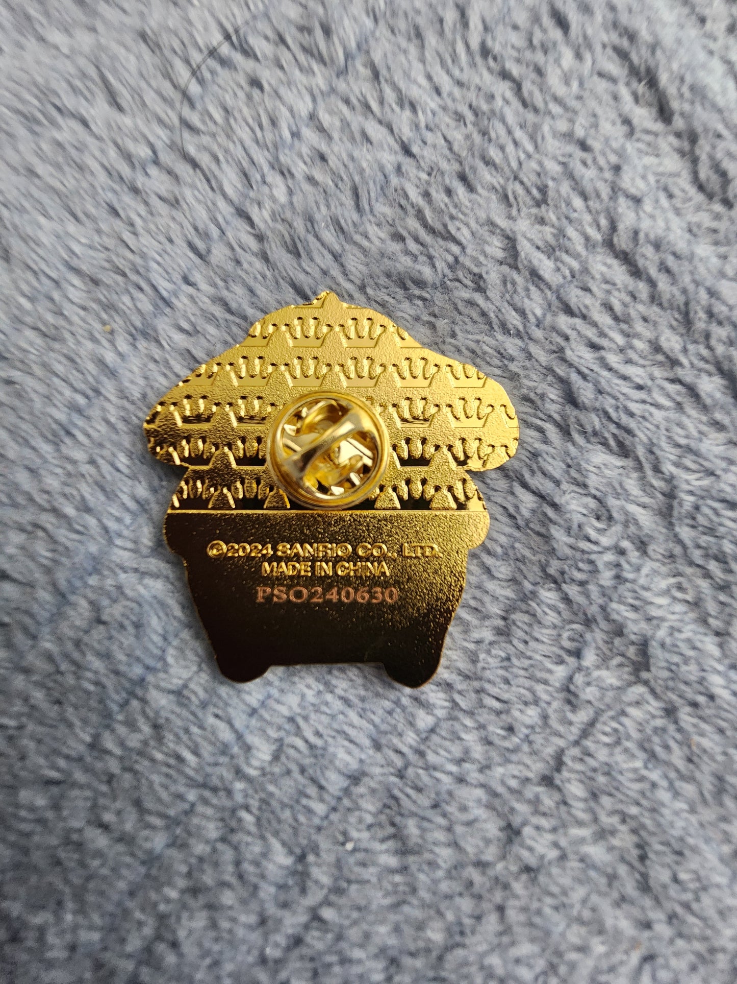 Loungefly Hello Kitty and Friends 50th Anniversary Gold Mystery Pins