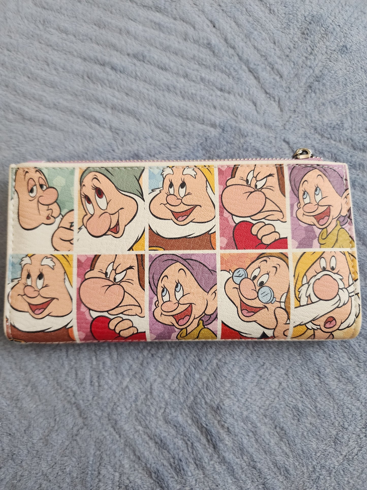 Disney Snow White and The Seven Drawfs Wallet