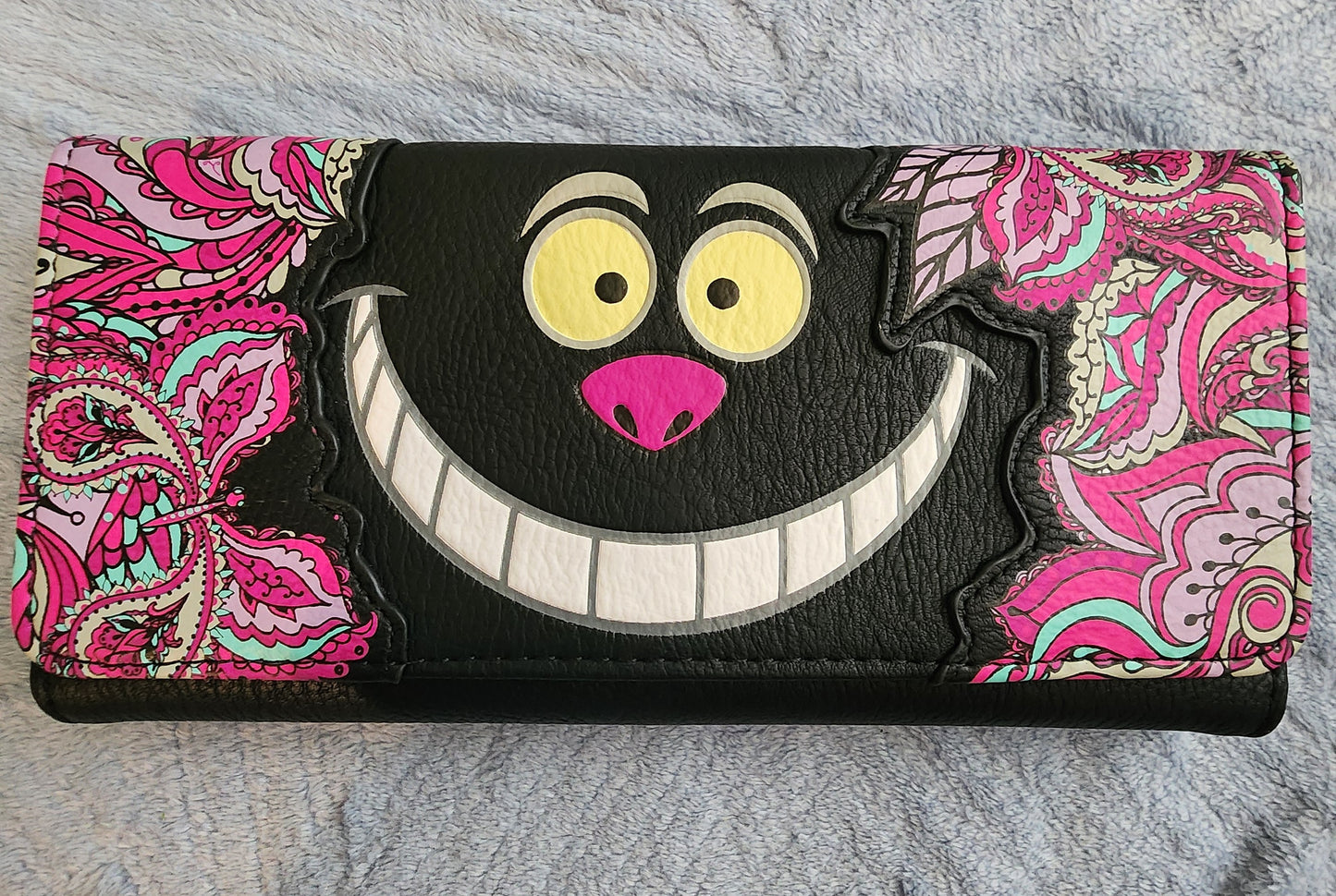 Loungefly Disney Alice in Wonderland Cheshire Cat Wallet