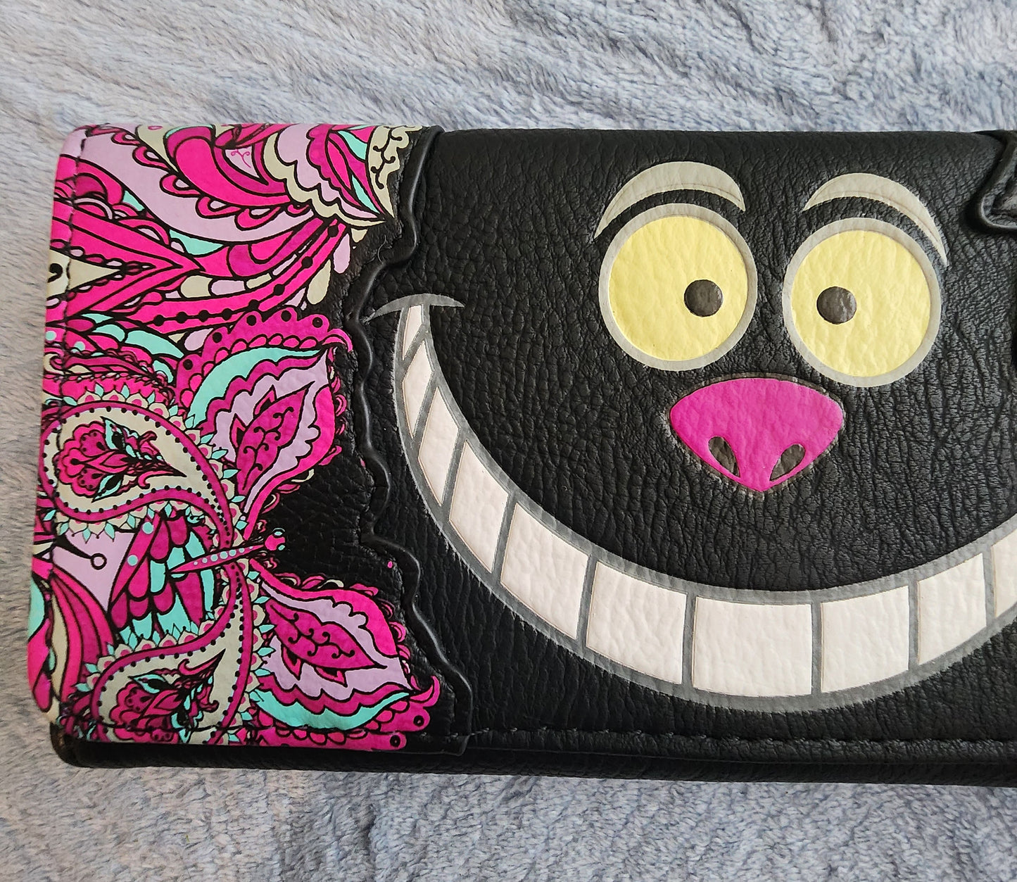 Loungefly Disney Alice in Wonderland Cheshire Cat Wallet