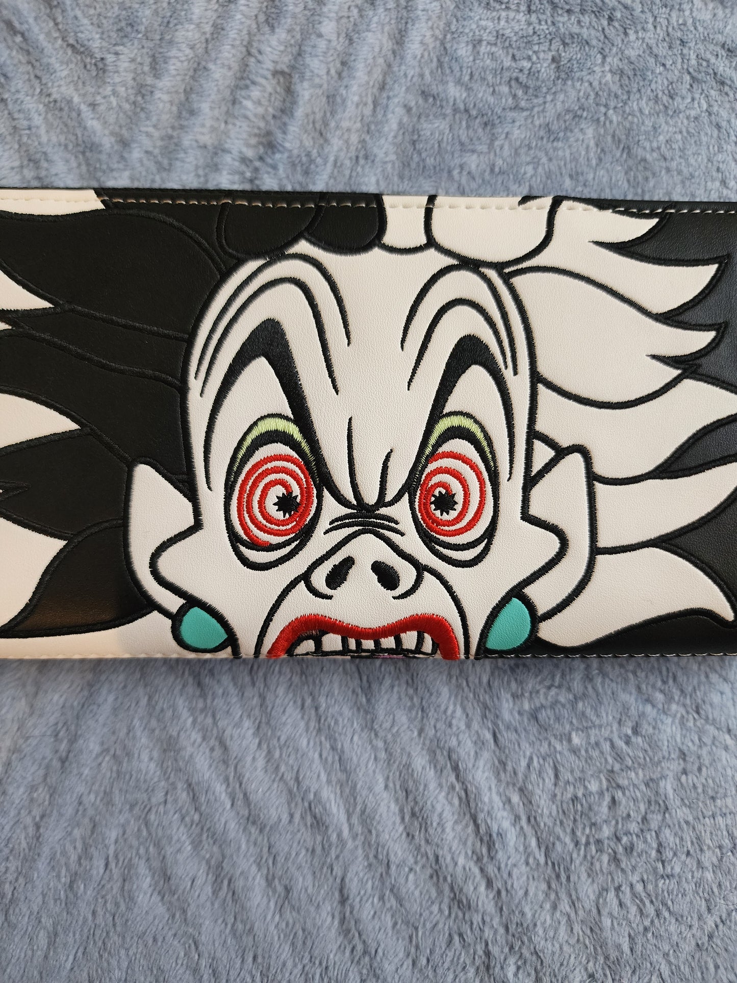 Loungefly Disney Cruella Deville Wallet