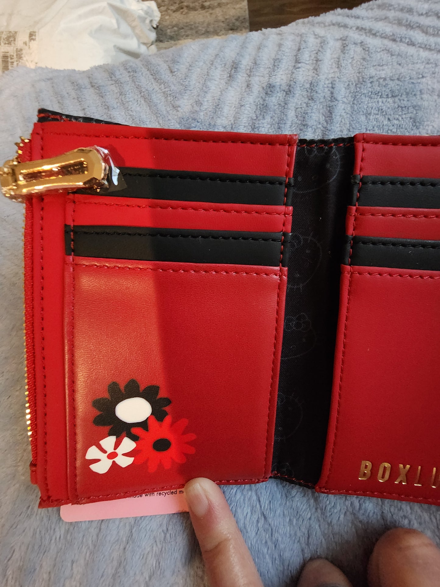 Hello Kitty Red Plaid Flower Wallet