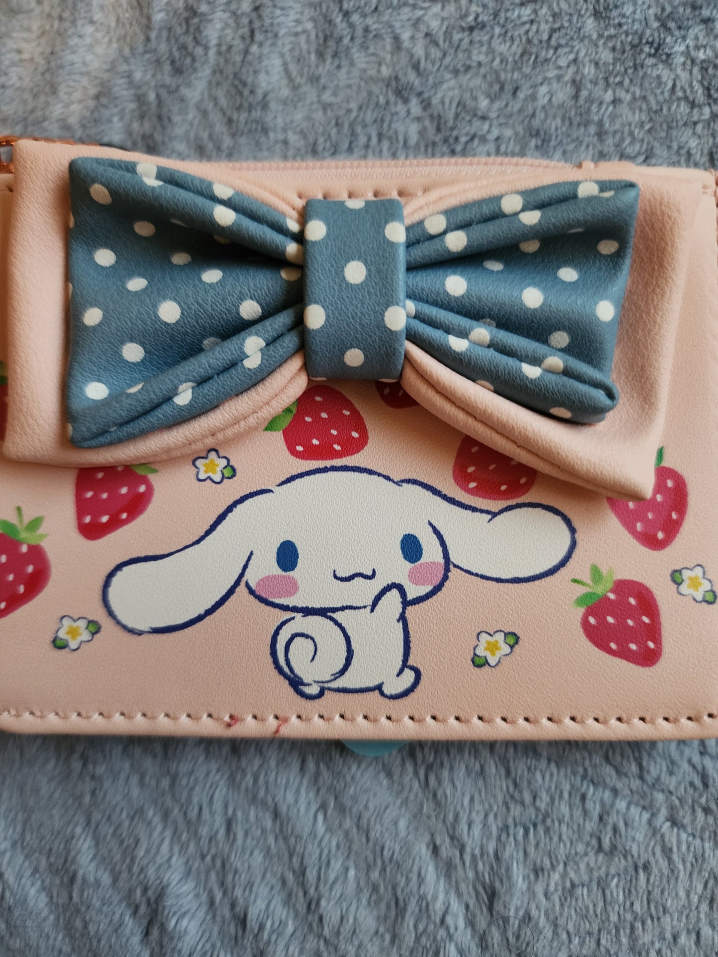 Hello Kitty Cinnamoroll Strawberries Card Holder