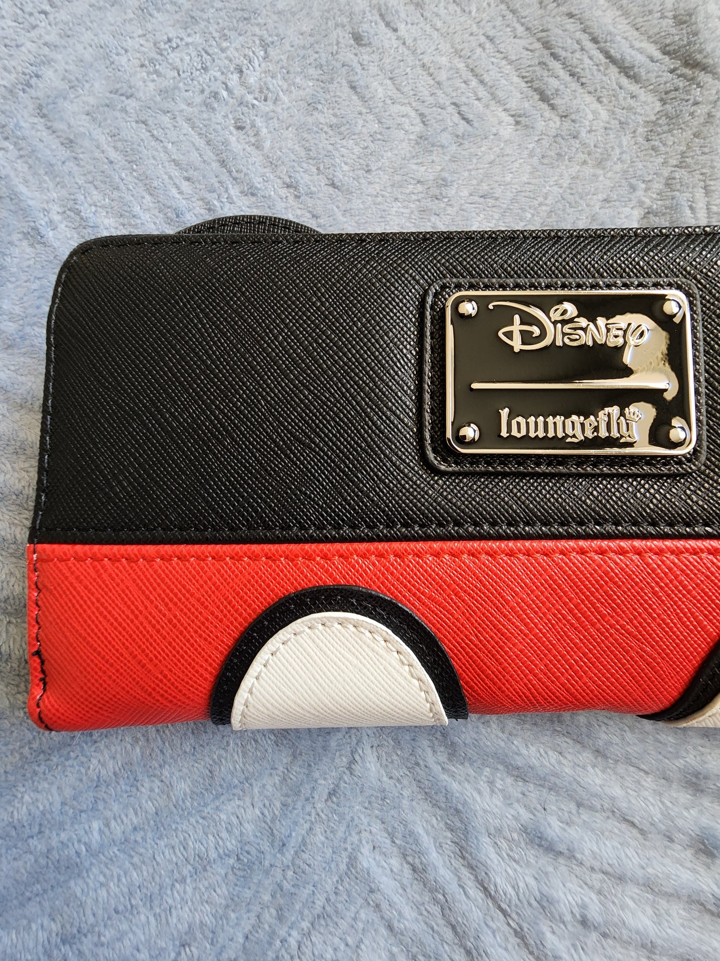 Loungefly Disney Mickey Mouse Wallet