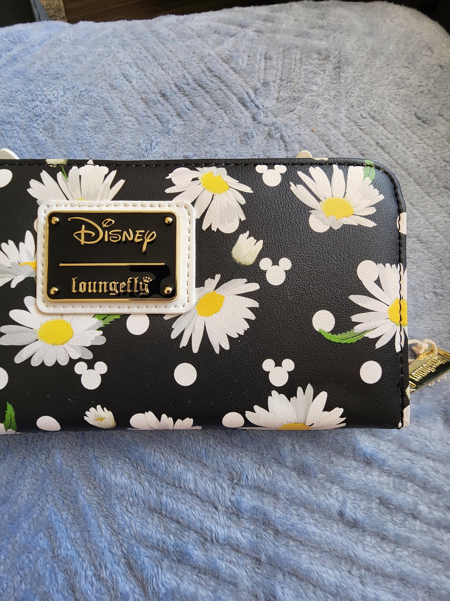 Loungefly Disney Minnie Mouse Daisy Flowers Wallet