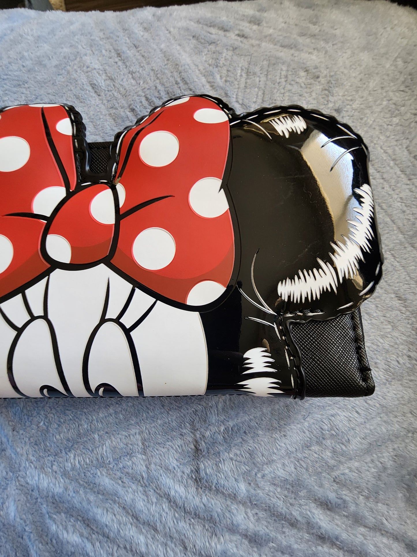 Loungefly Disney Mickey and Minnie Mouse Maylar Balloon Wallet