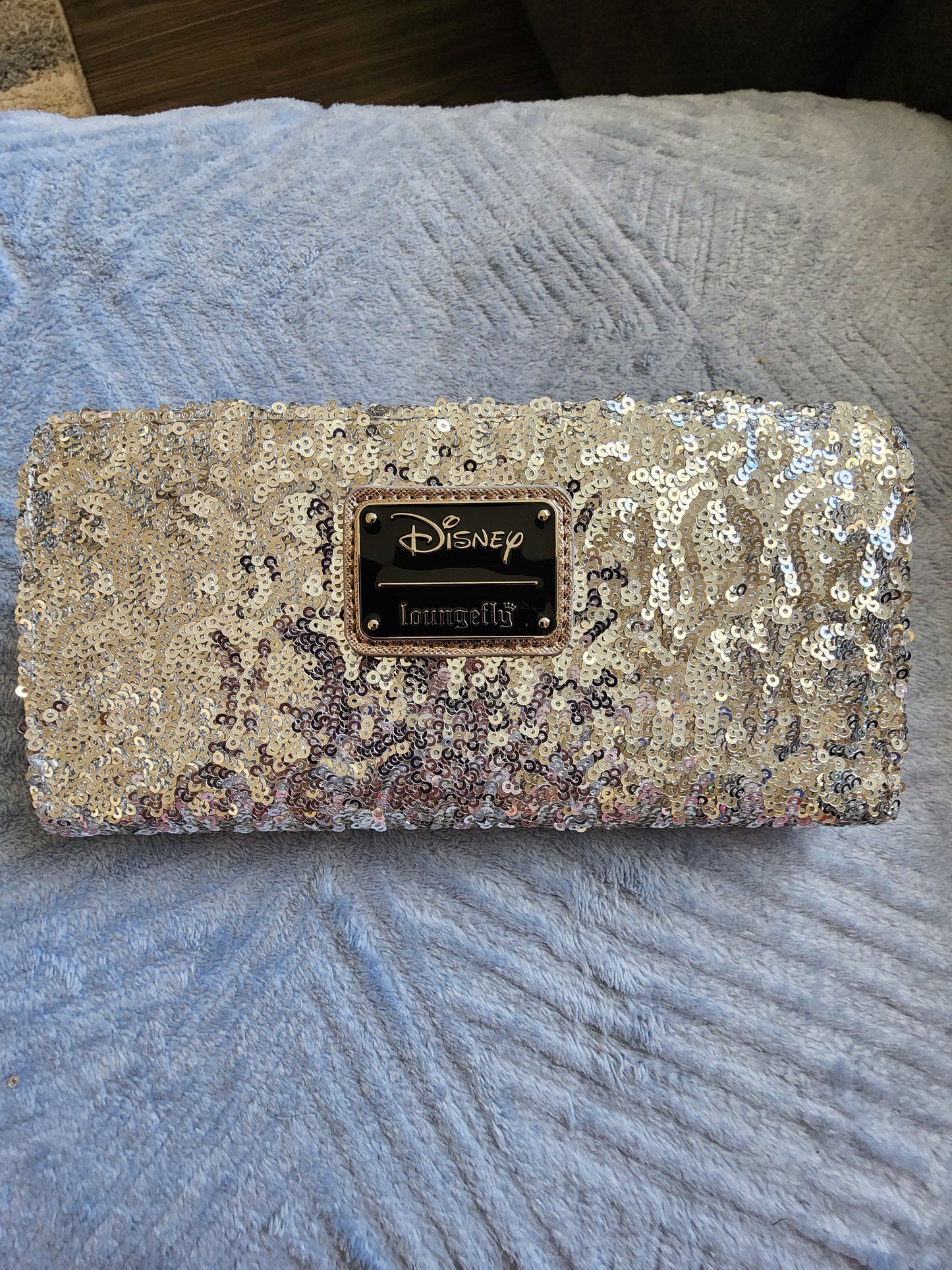 Loungefly Disney Minnie Mouse Silver Sequined Wallet