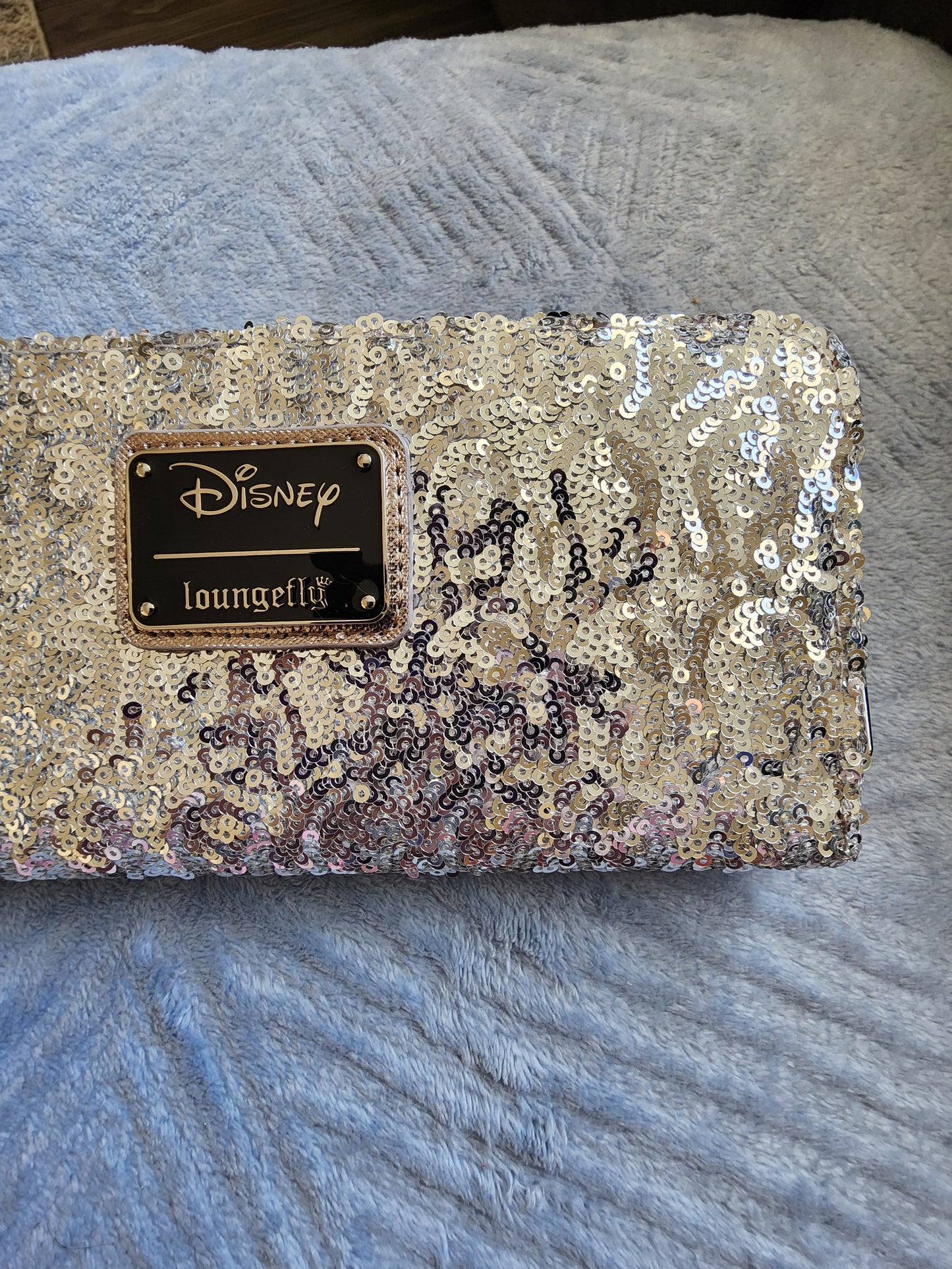 Loungefly Disney Minnie Mouse Silver Sequined Wallet