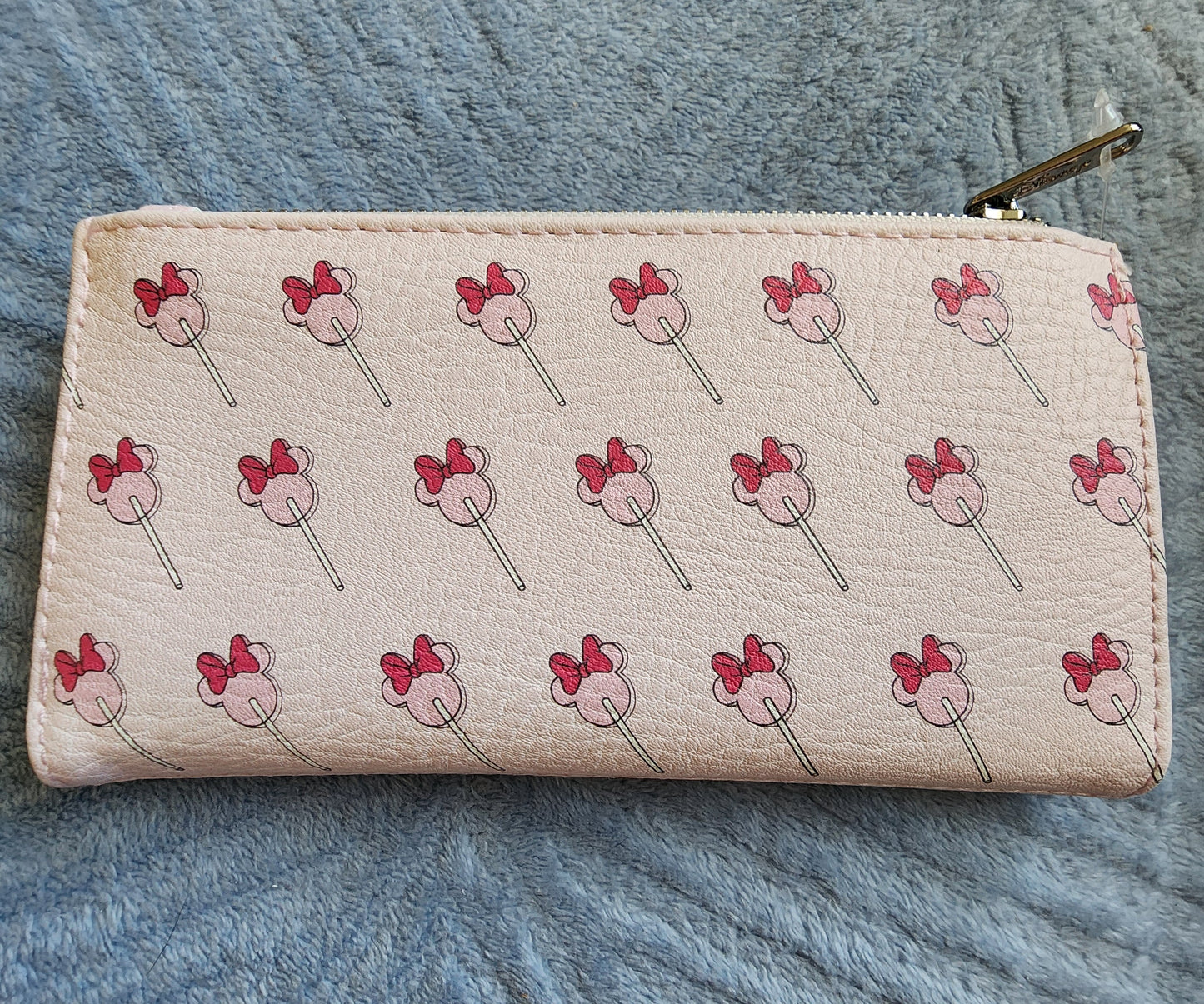 Disney Minnie Mouse Sucker Wallet