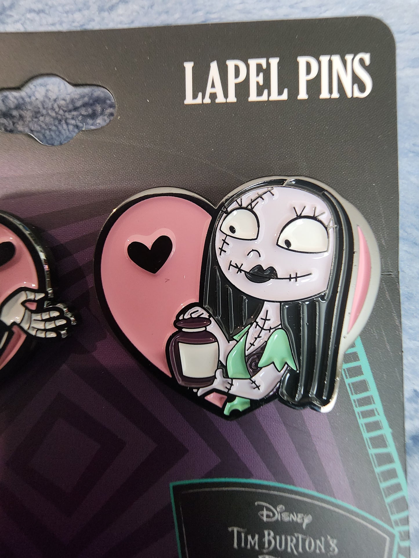 Disney Nightmare Before Christmas Jack and Sally Love Pin Set