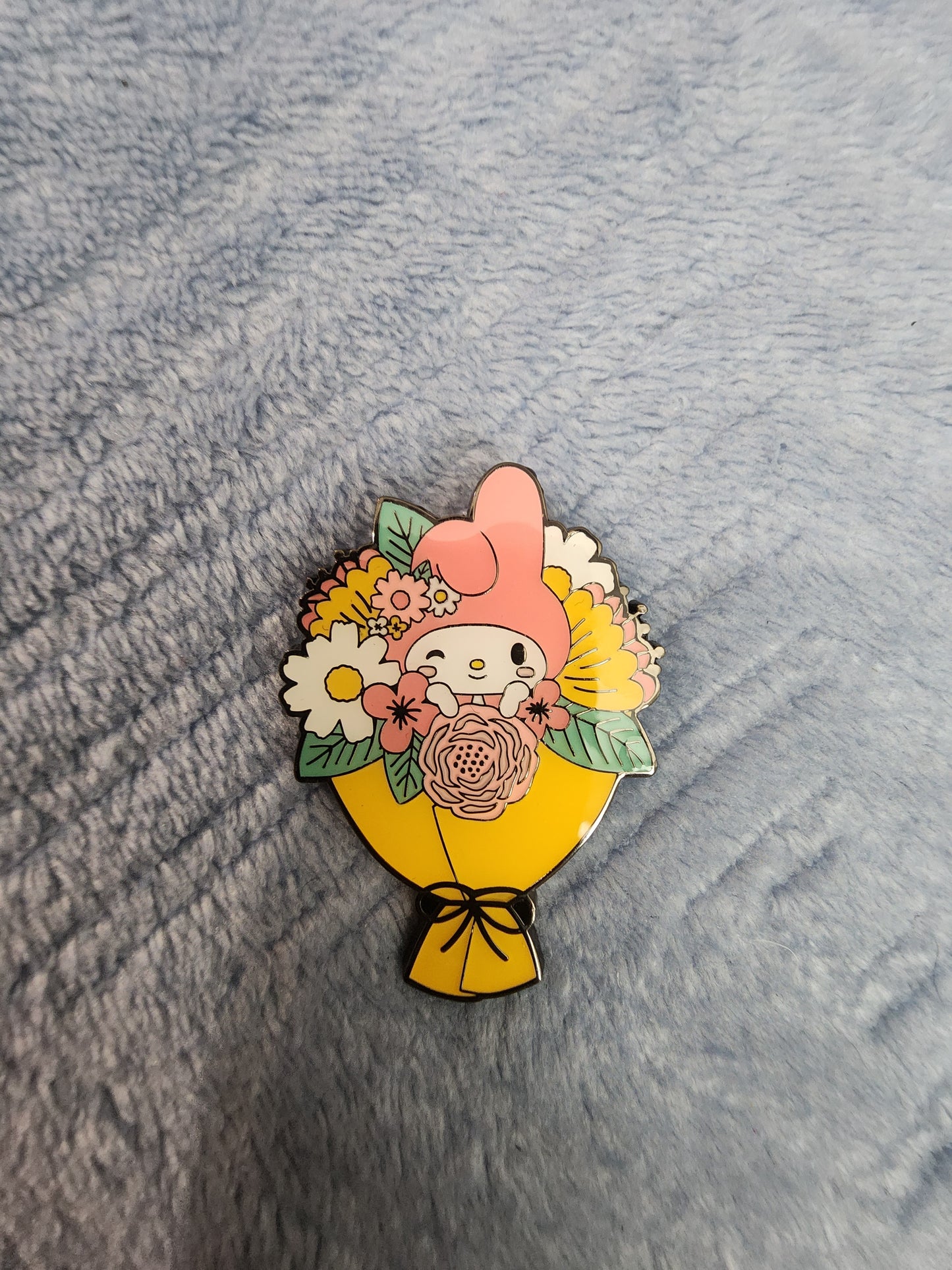 Loungefly Hello Kitty and Friends Bouquet Mystery Pins