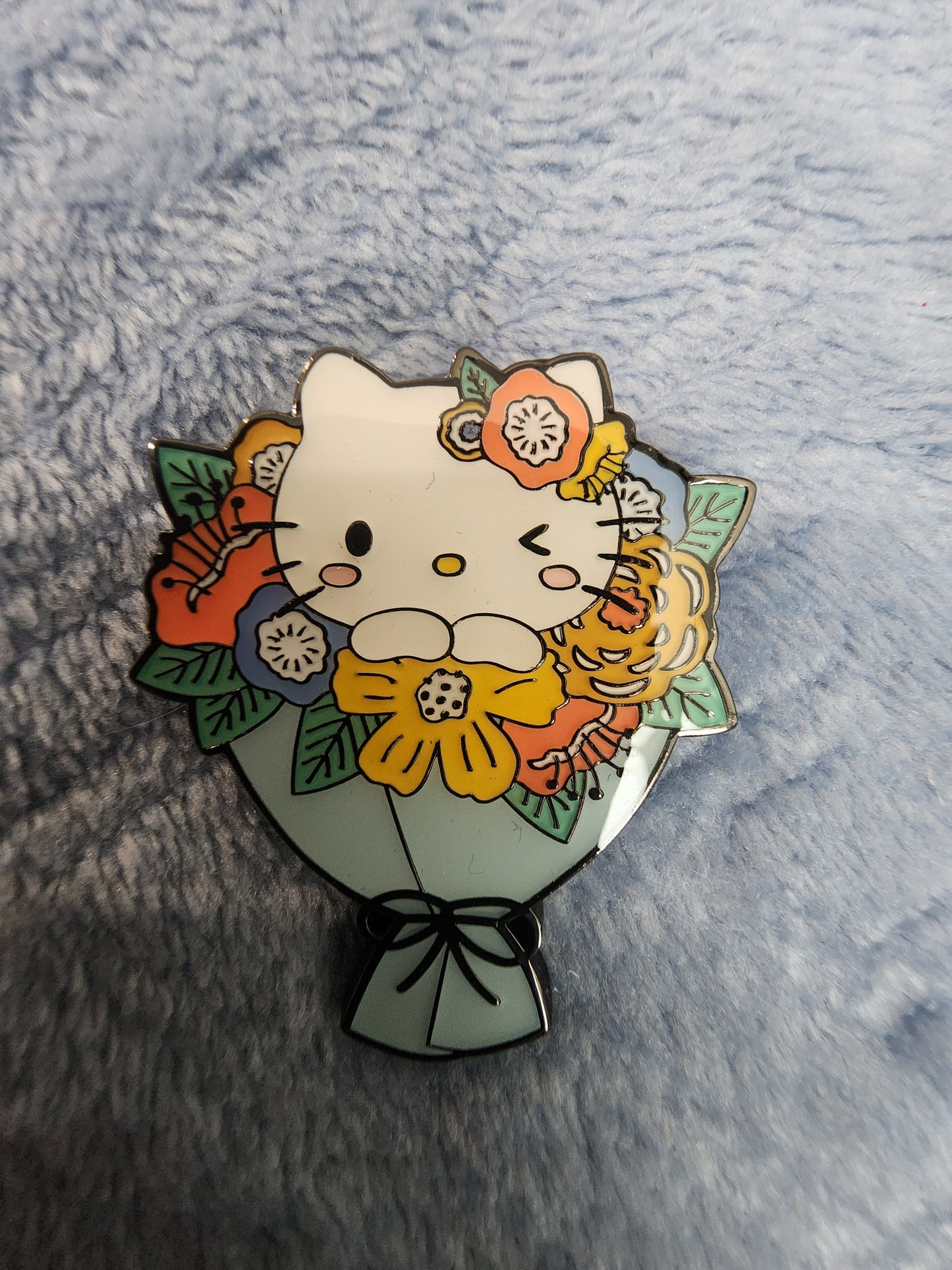 Loungefly Hello Kitty and Friends Bouquet Mystery Pins