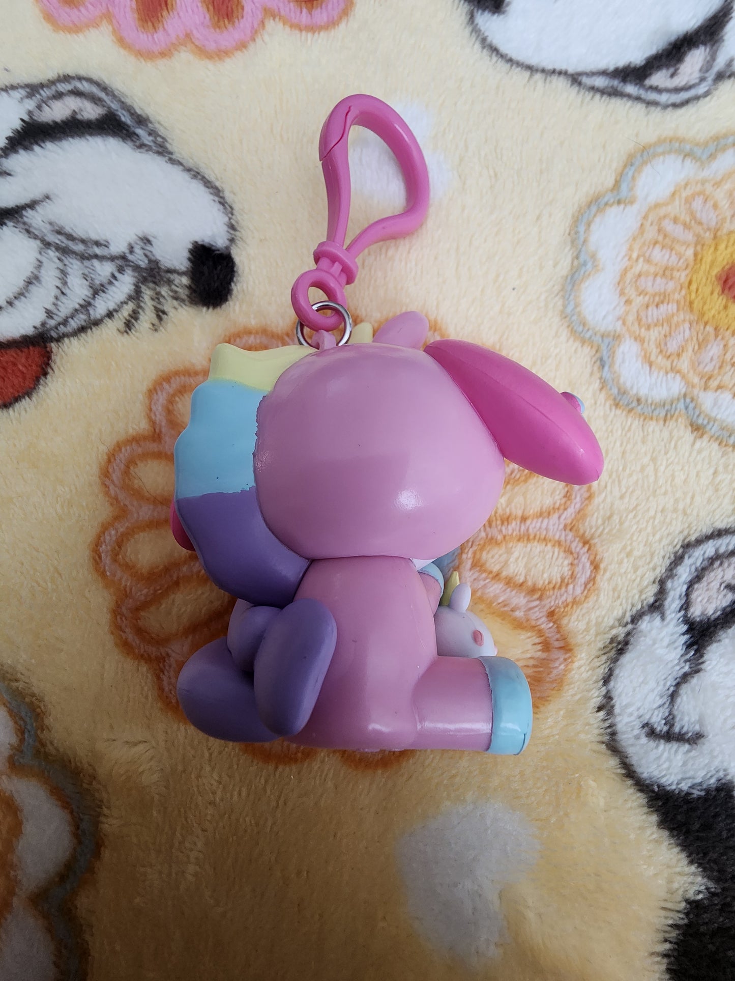 Hello Kitty and Friends Unicorn Mystery Bag Clips