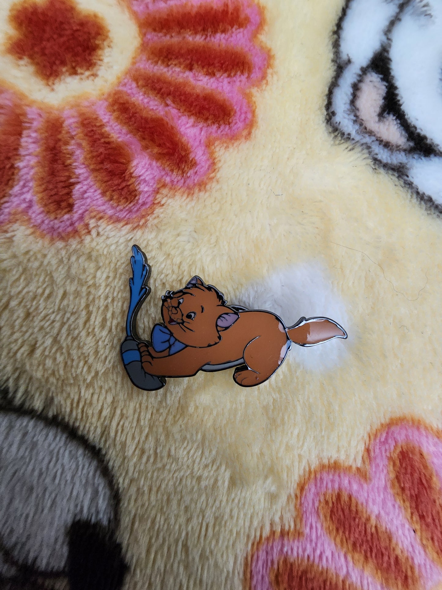 Disney The Aristocats Paint Mystery Pins