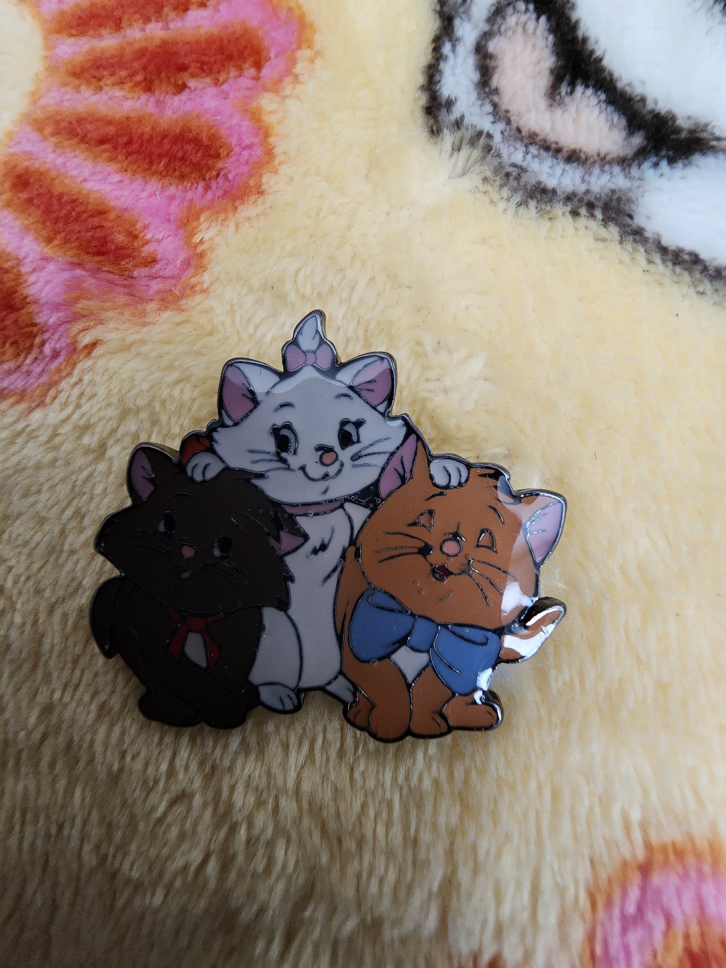 Disney The Aristocats Paint Mystery Pins
