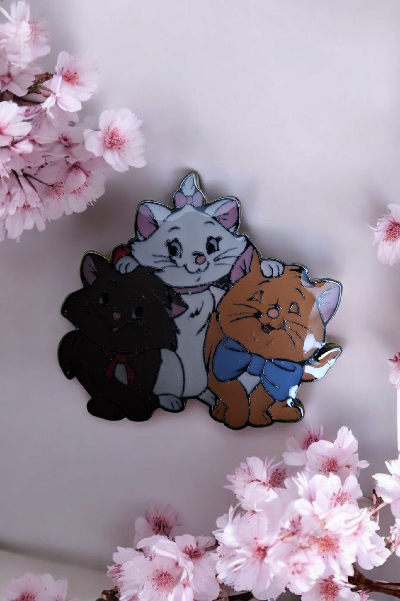 Disney The Aristocats Paint Mystery Pins