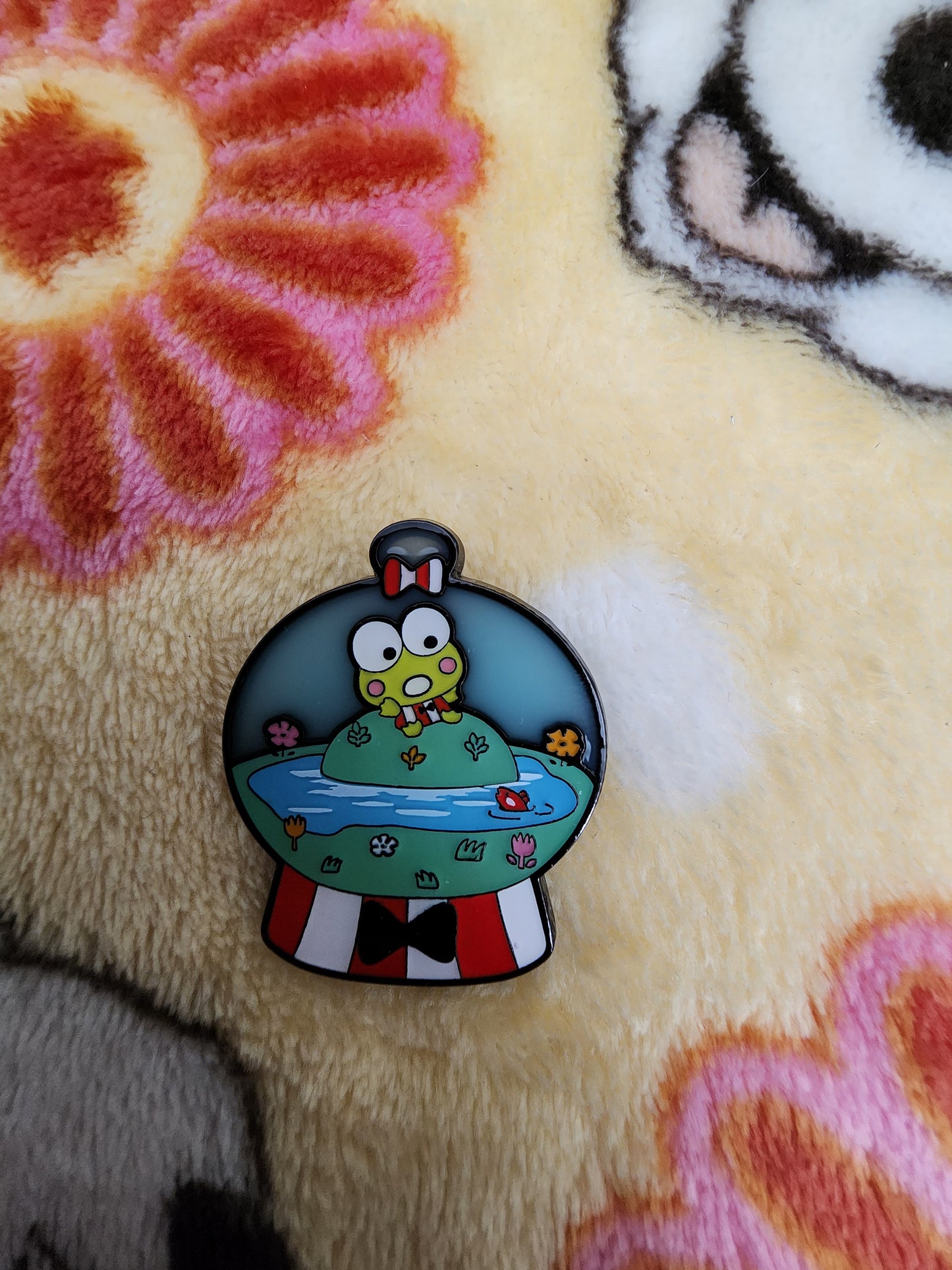 Loungefly Hello Kitty and Friends Terrarium Mystery Pins