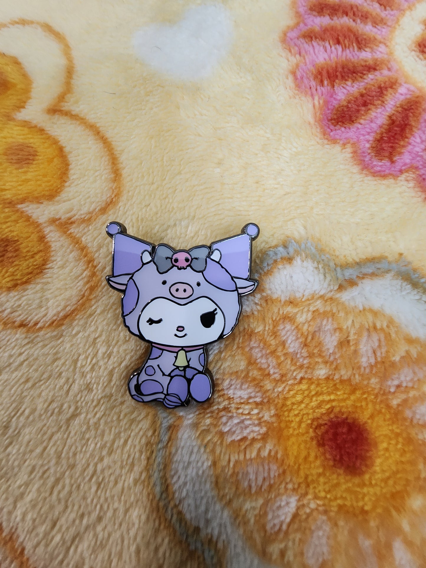 Loungefly Hello Kitty and Friends Colorful Cows Mystery Pins