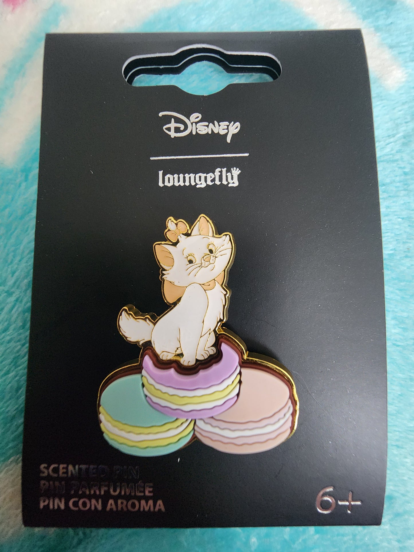 Loungefly Disney Aristocats Marie Macarons Pin