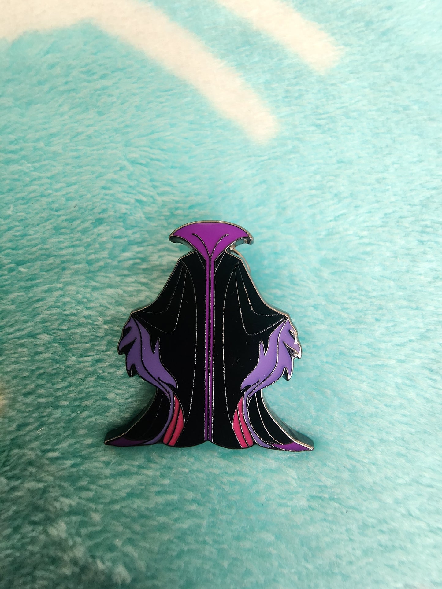 Loungefly Disney Villains Outfits Mystery Pins