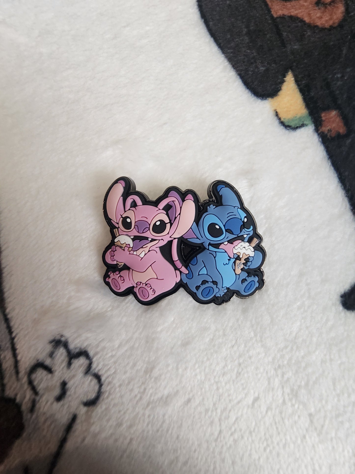 Loungefly Disney Stitch and Angel Vacation Tropical Scented Mystery Pins